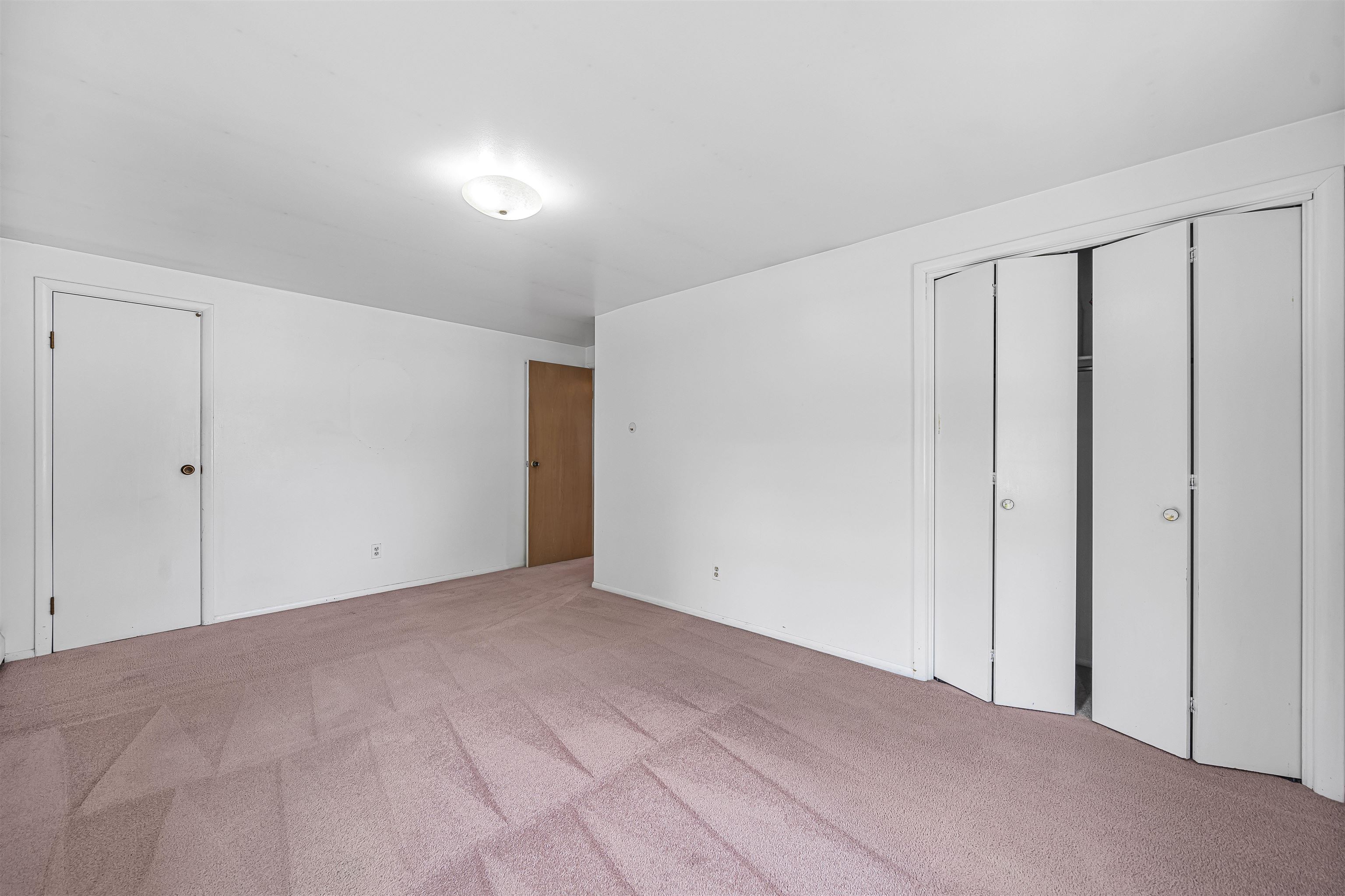 424 Crestview Place Property Photo 35