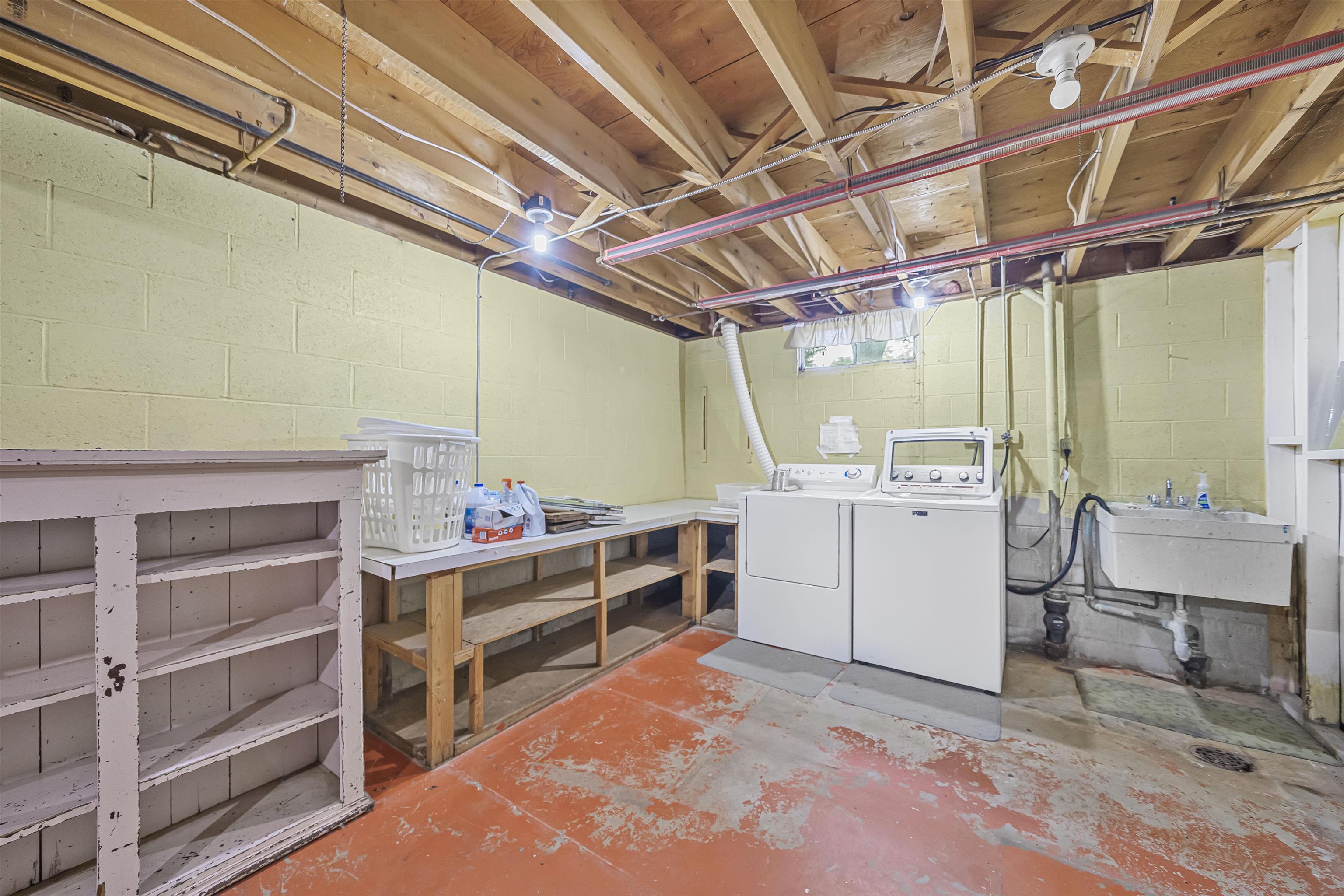 424 Crestview Place Property Photo 52
