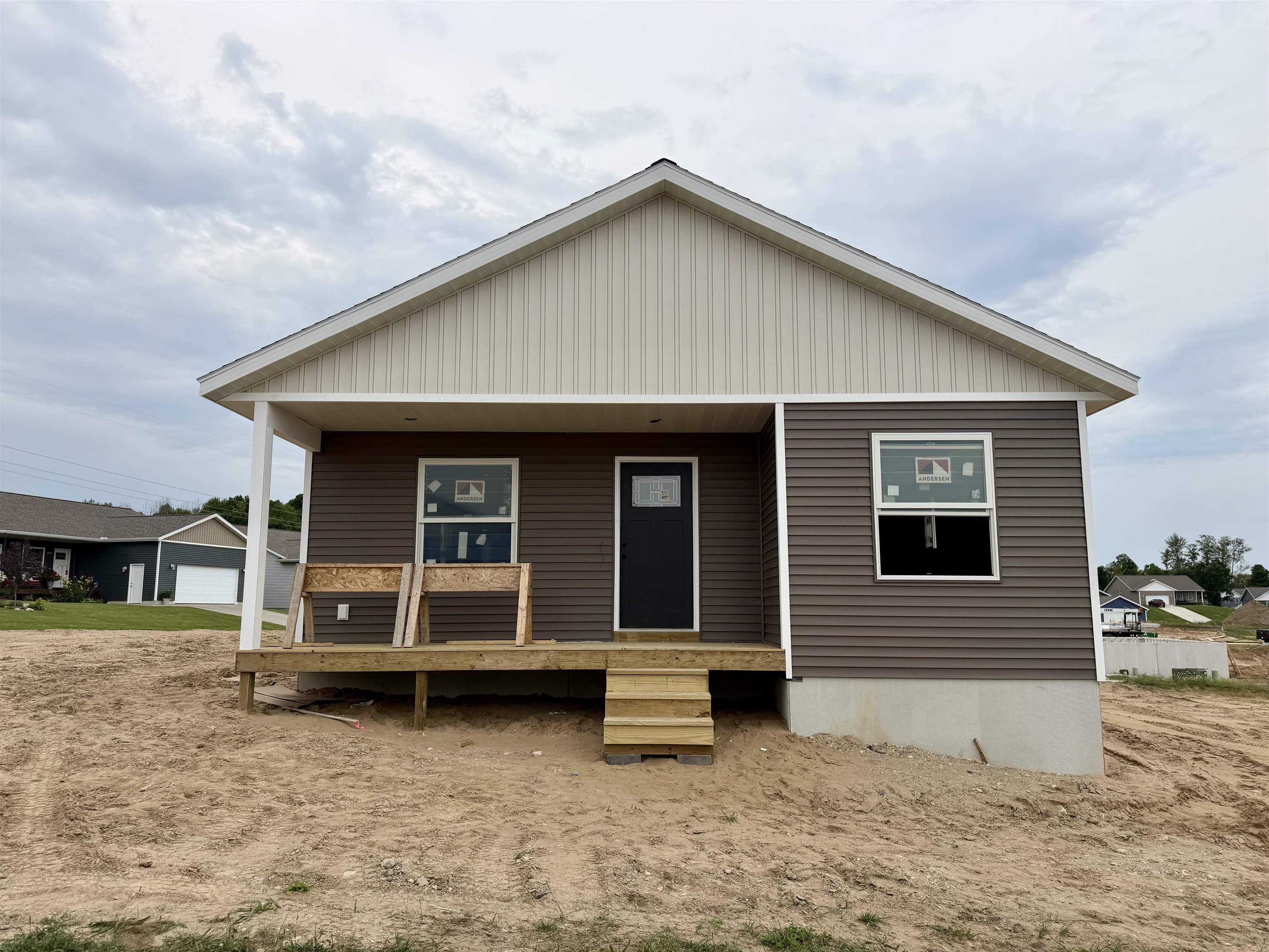 1228 Umber Drive Property Photo 1