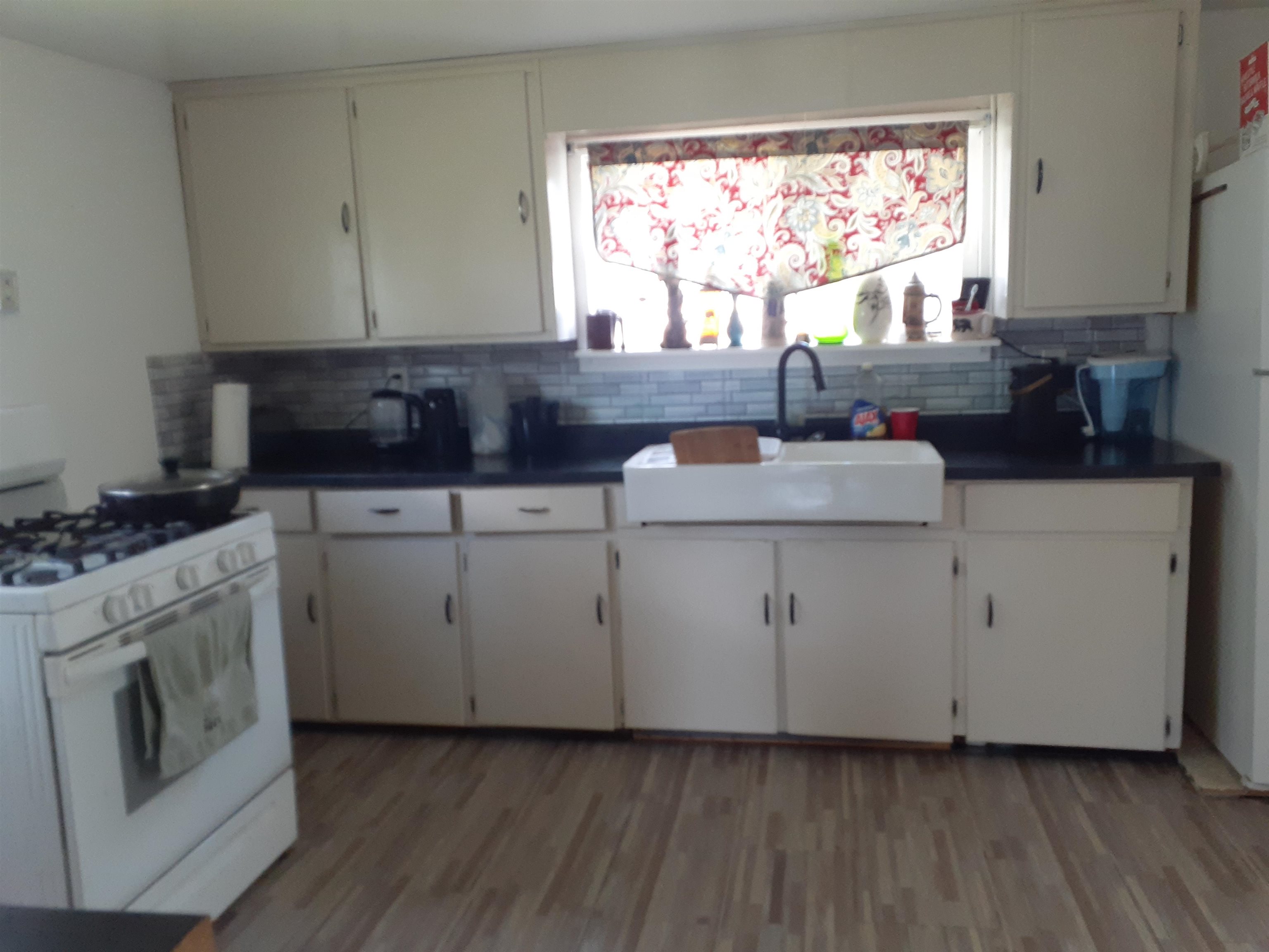 217 Clyde Street Property Photo 5