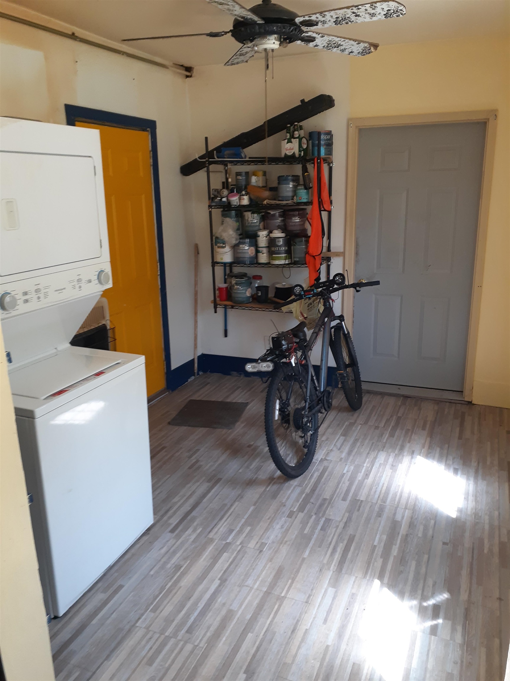 217 Clyde Street Property Photo 10