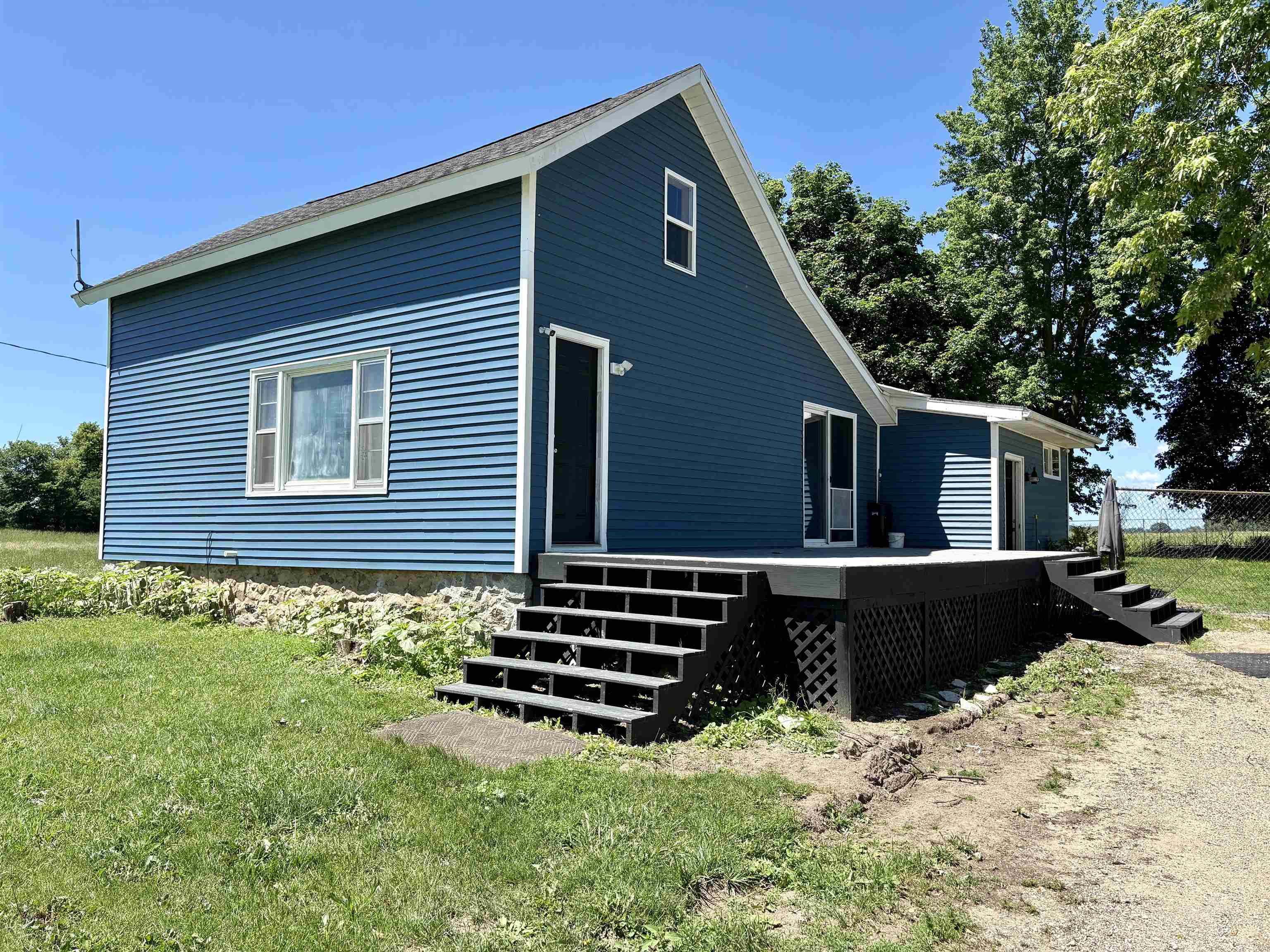 4275 N Vandecar Road Property Photo 1