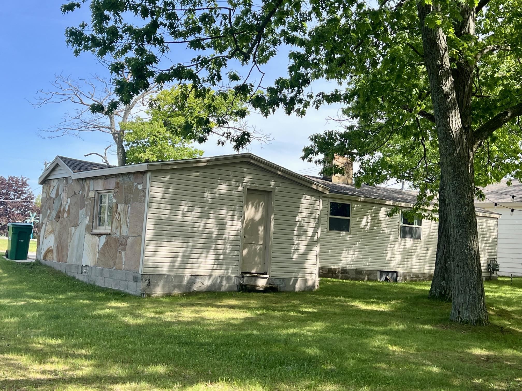 3325 N Us-23 N Property Photo 40