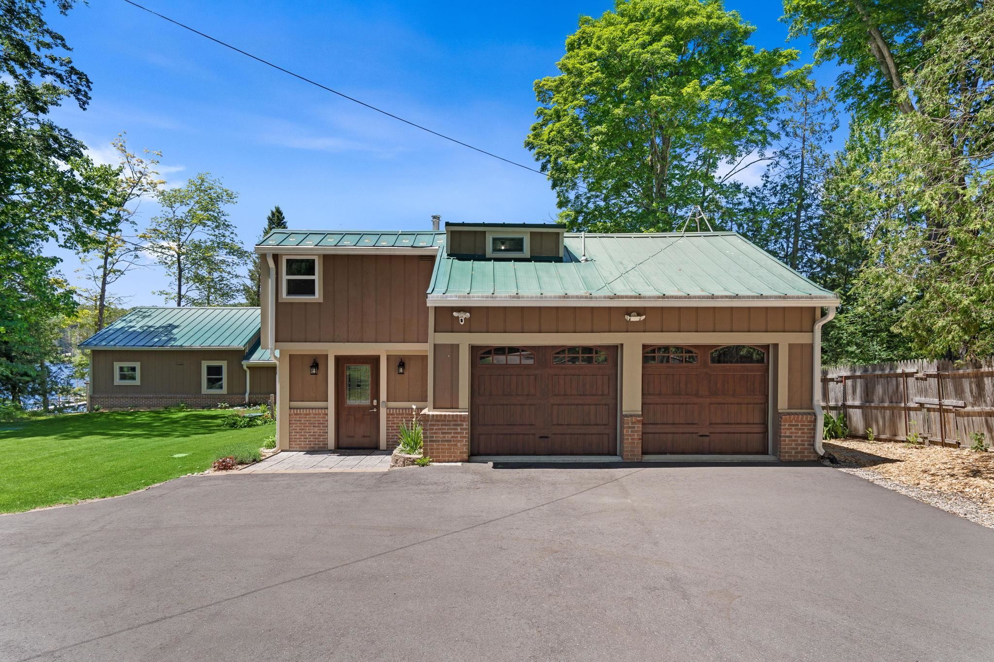 5541 Miles Road Property Photo 6