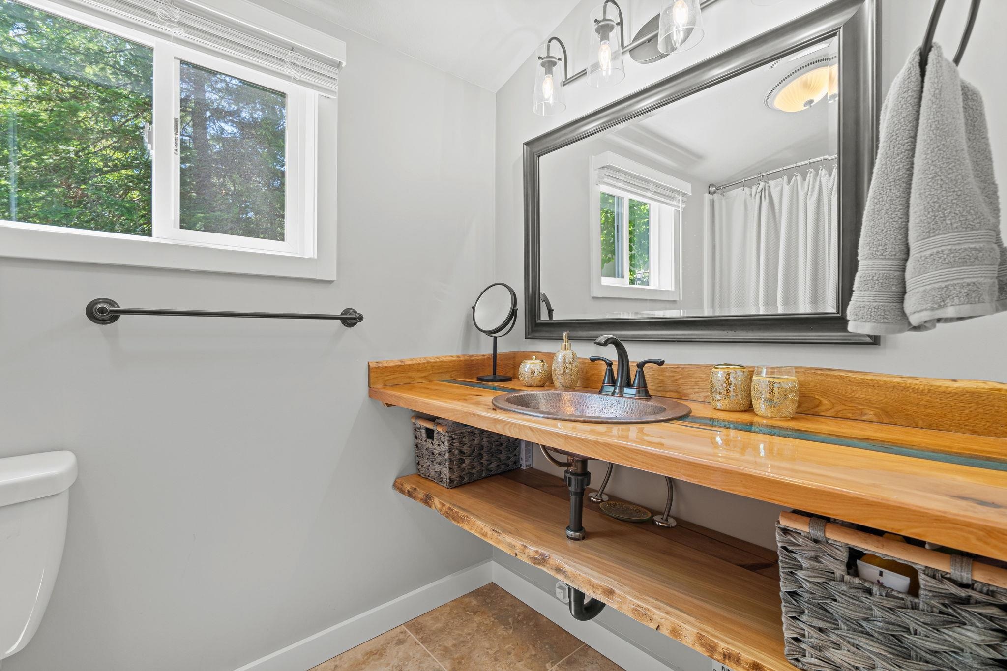 5541 Miles Road Property Photo 34