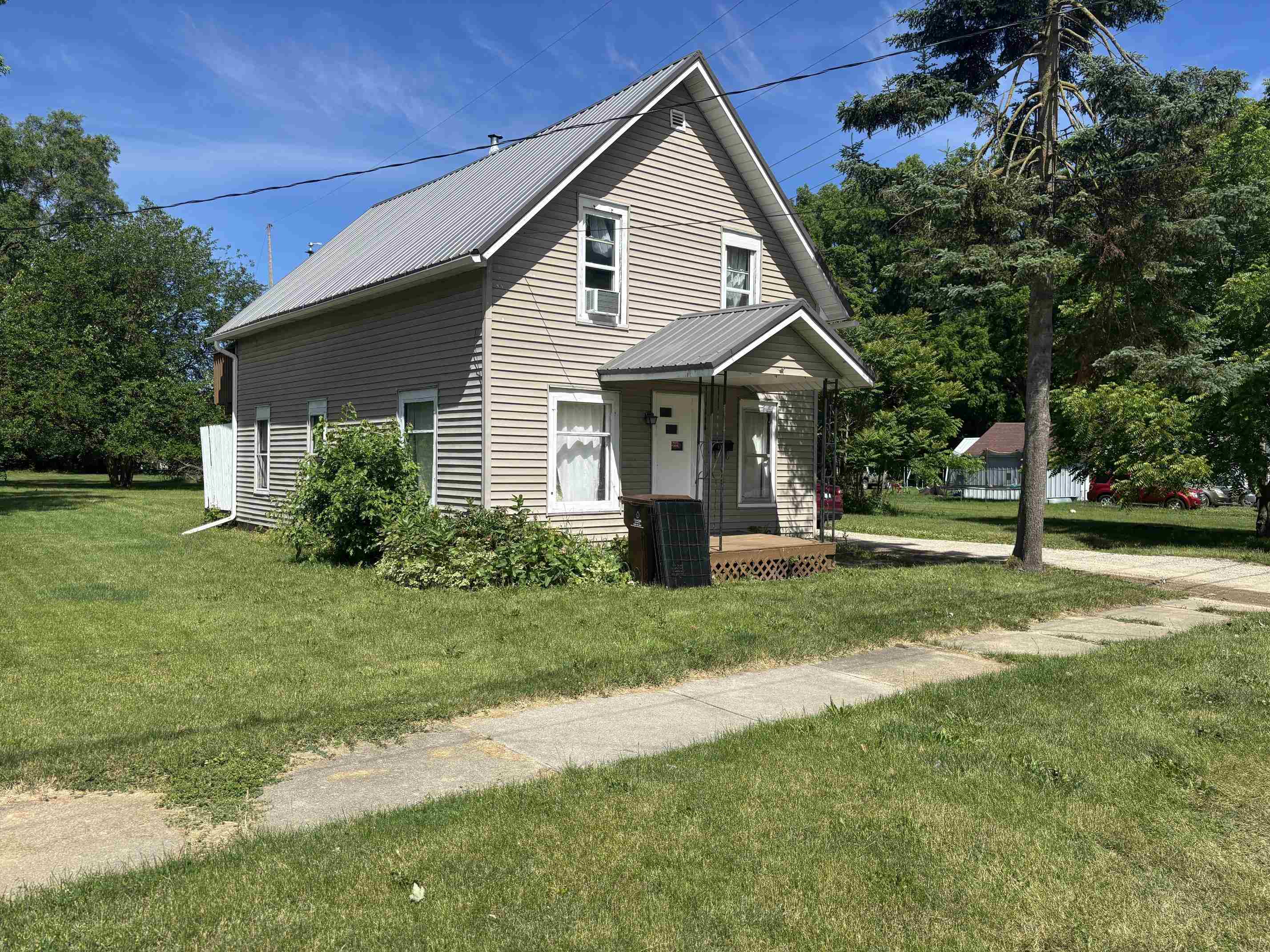 313 Pleasant Avenue Property Photo 1