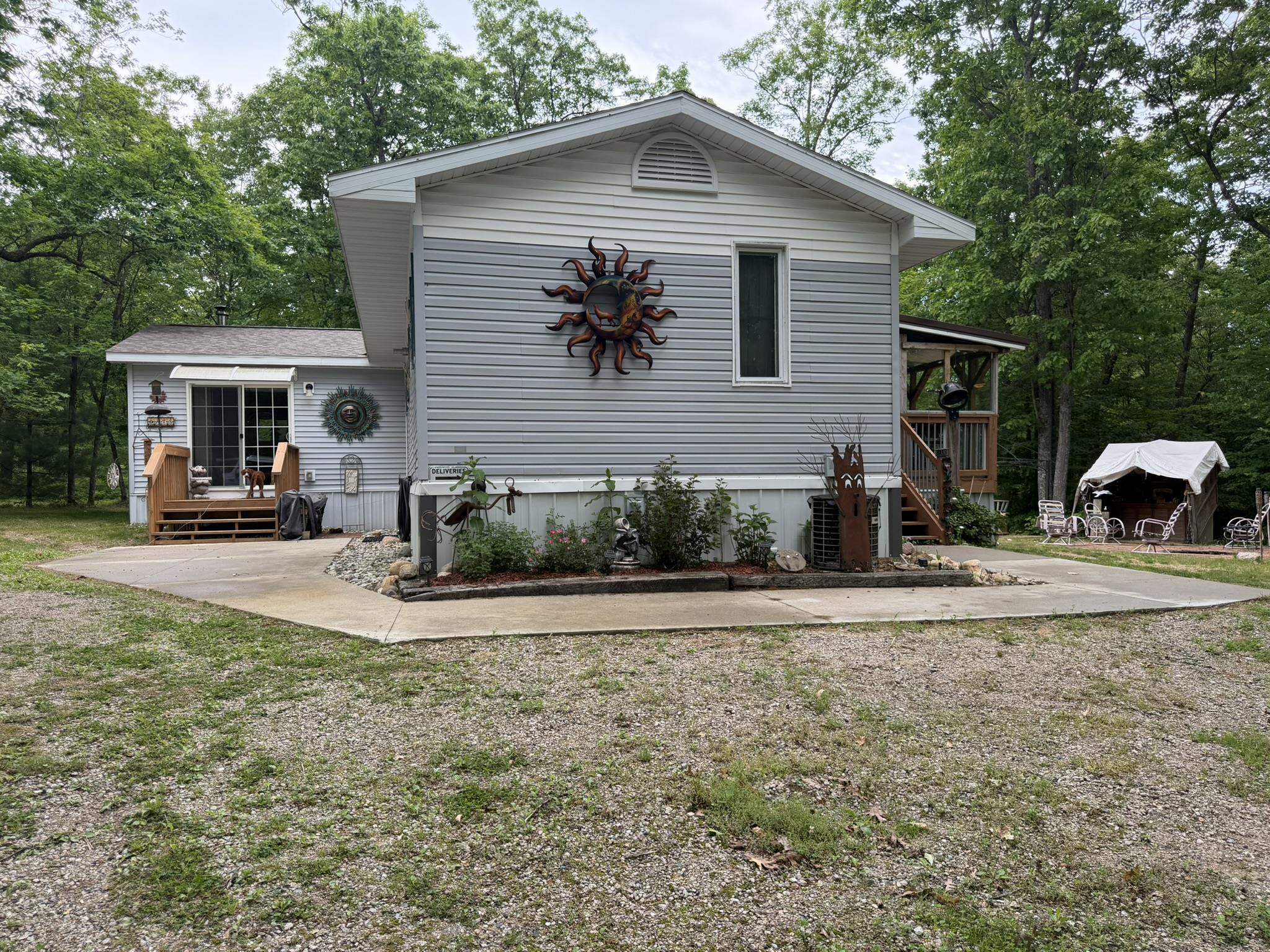 8696 E Hillview Trail Property Photo 1
