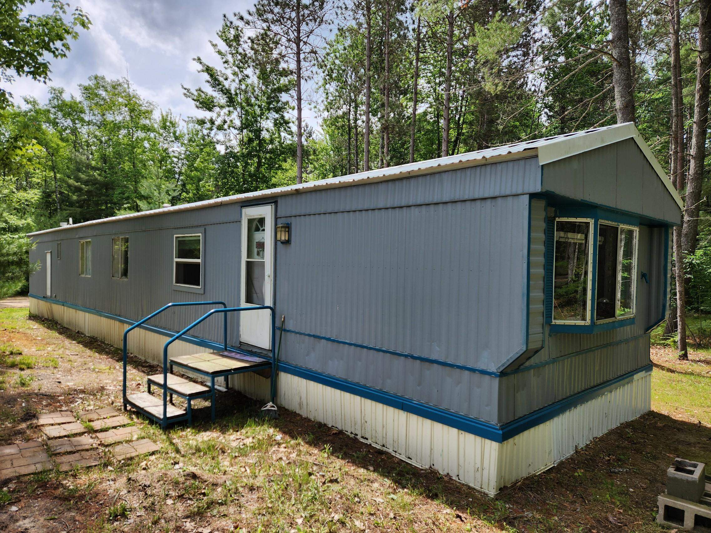 5446 Blue Lake Road, Ne Property Photo 1