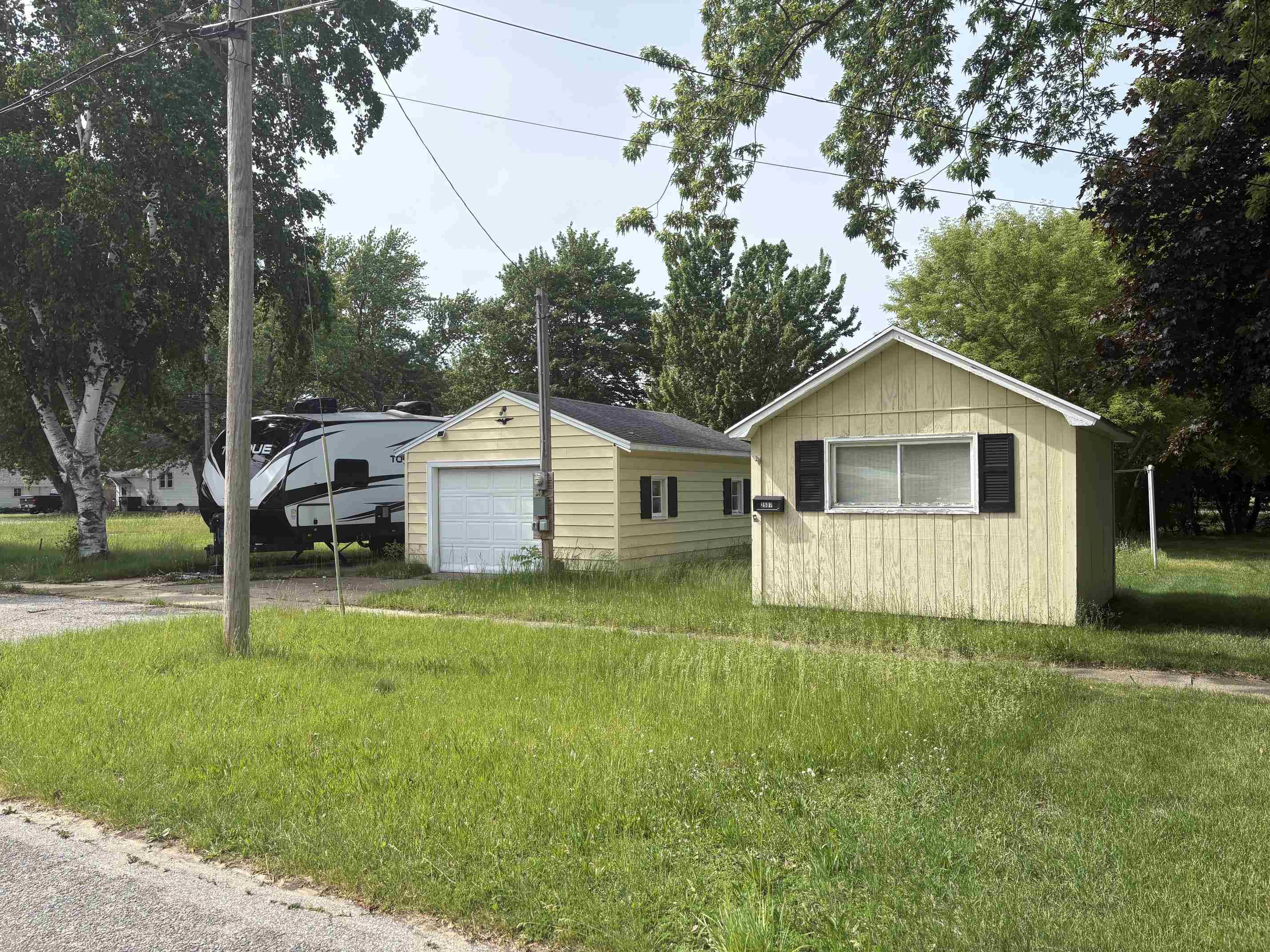 2507 Nelson Street Property Photo 1
