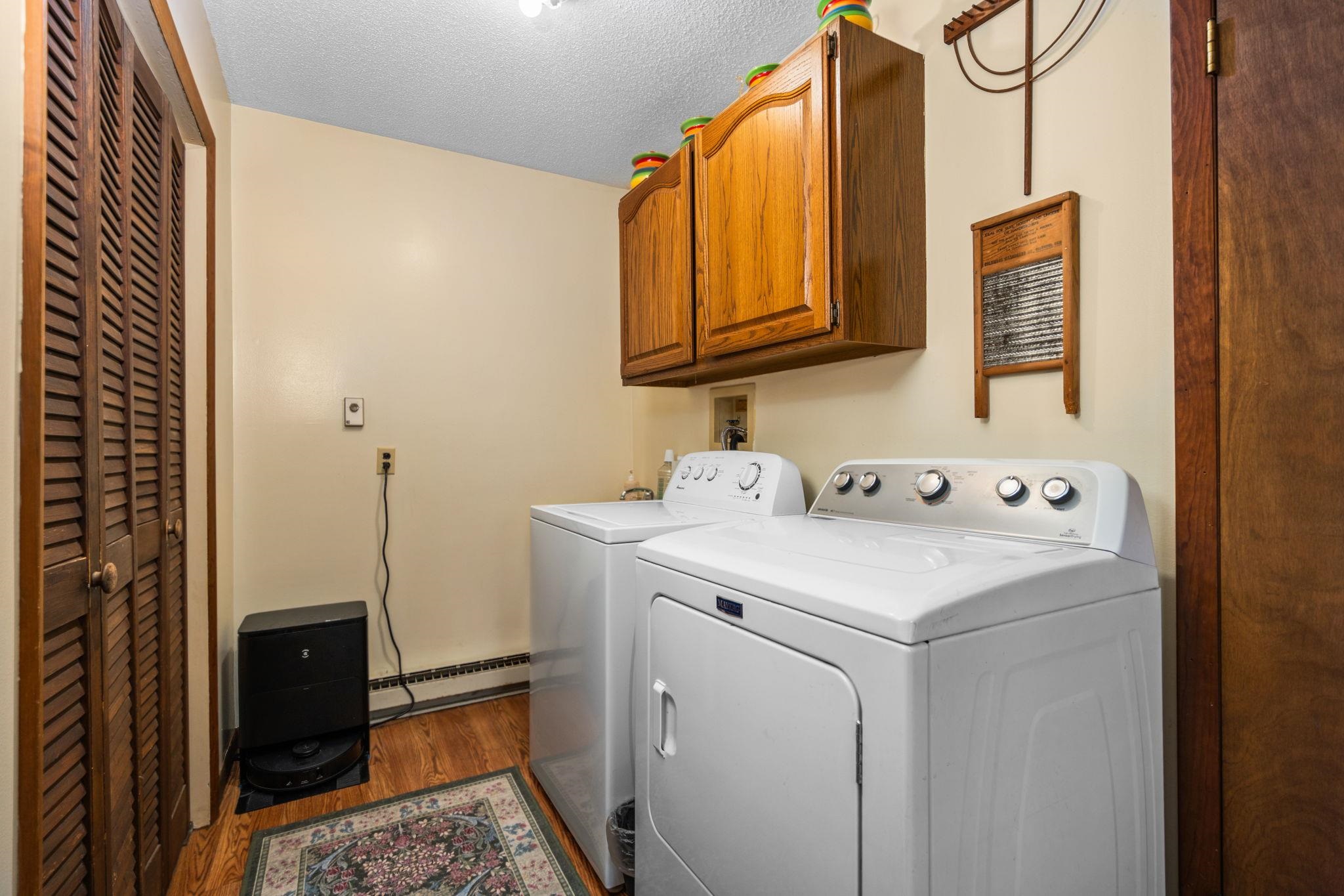 5596 Ne Rita Drive Property Photo 47