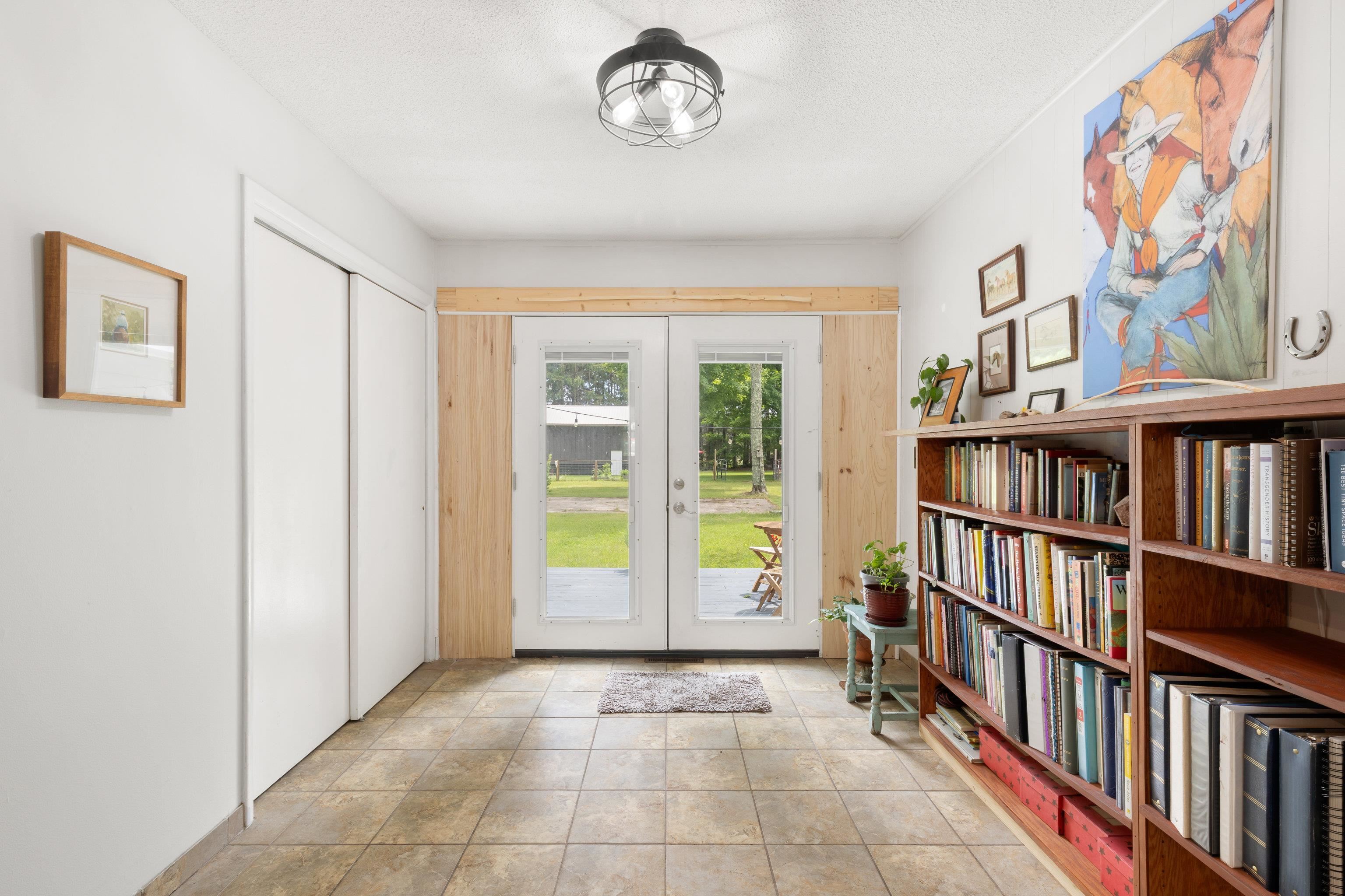 9055 Homestead Road Property Photo 23