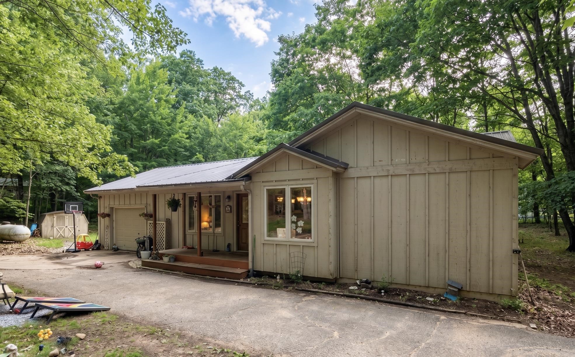 189 Forest Trail Property Photo 1