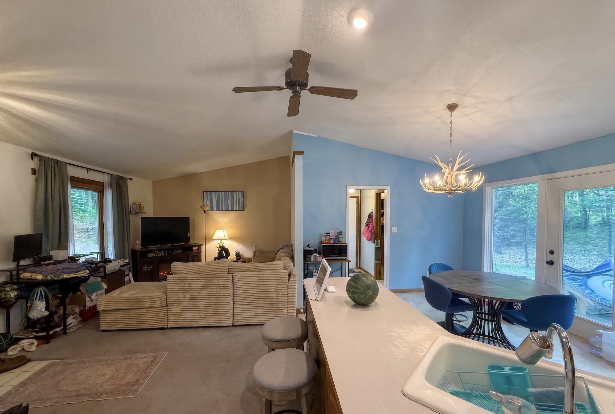 189 Forest Trail Property Photo 5