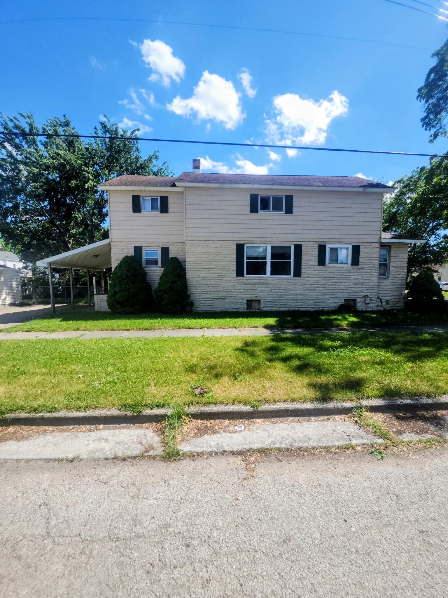 310 N Mountain Street Property Photo 1