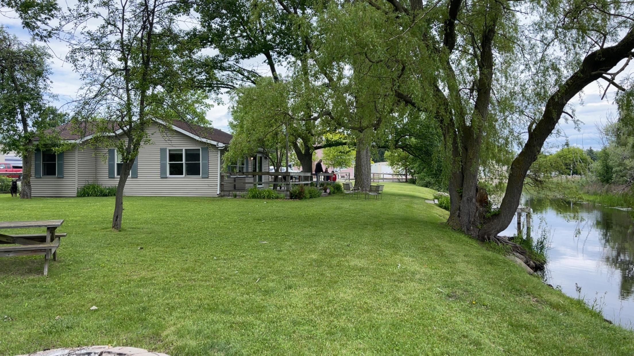 429 Hamilton Road Property Photo 7