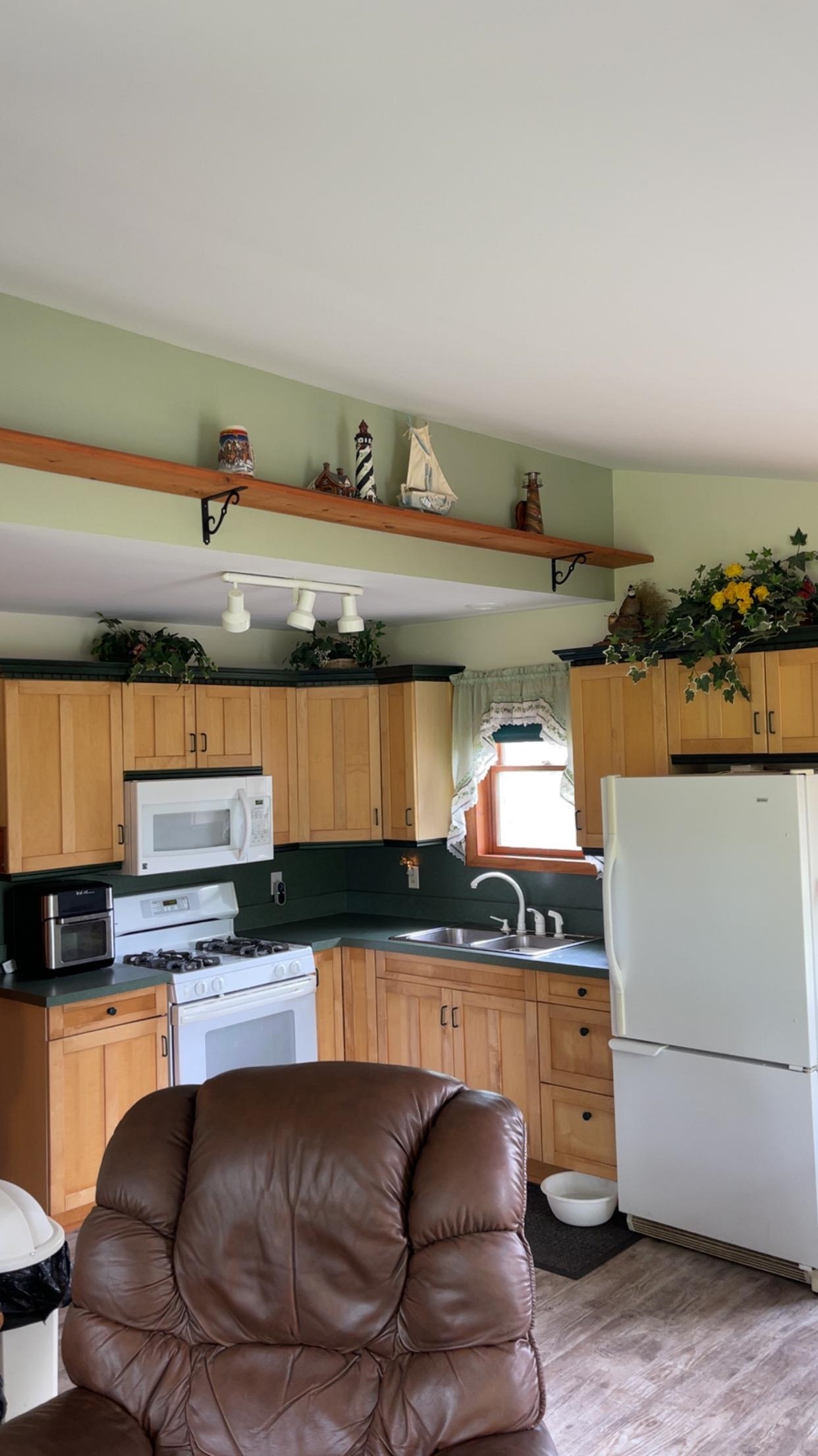 429 Hamilton Road Property Photo 13