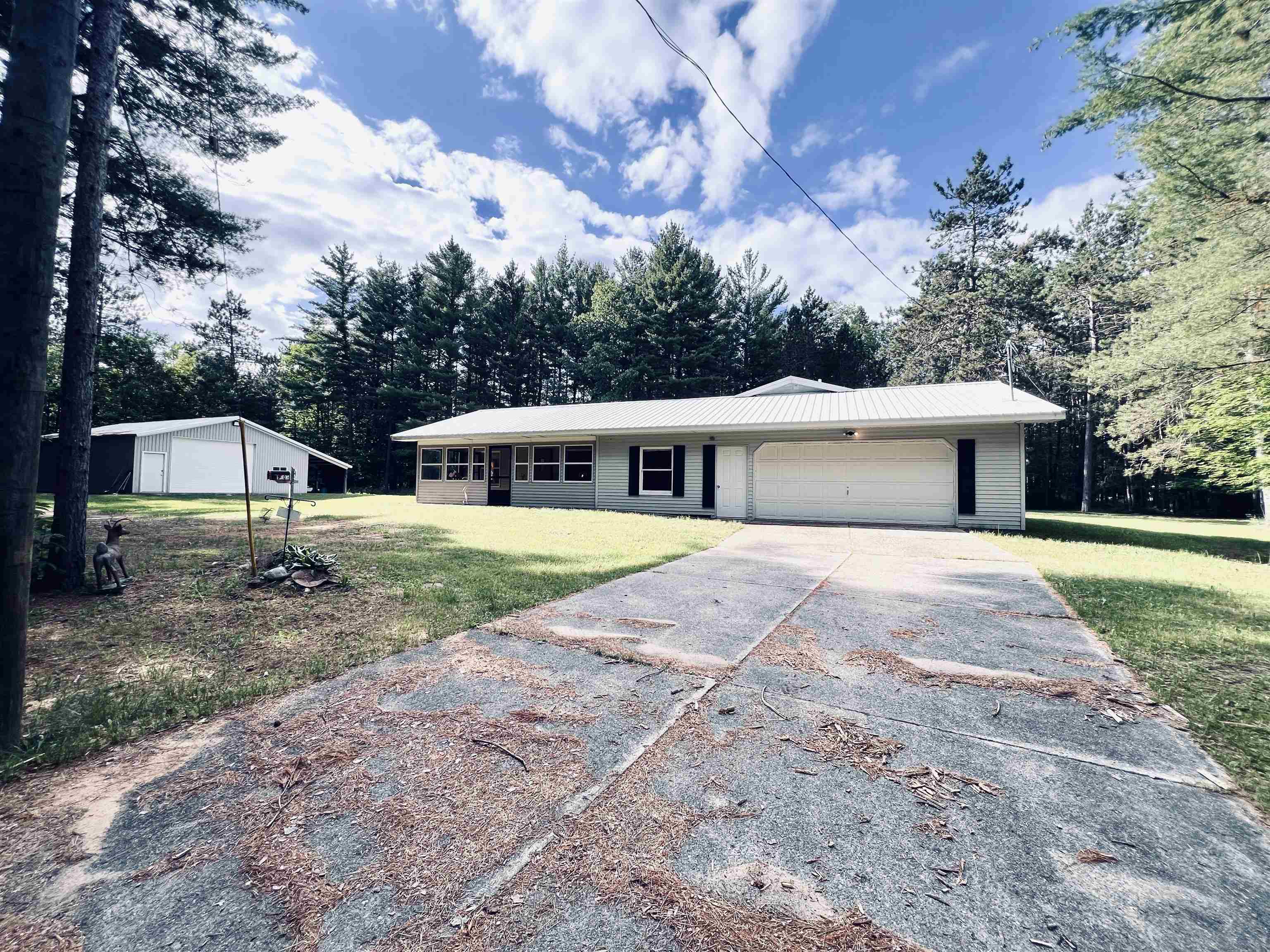5905 E Moorestown Road Property Photo 4