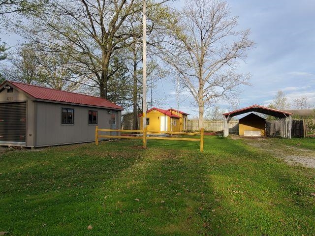 4290 S Lake Drive Property Photo 1