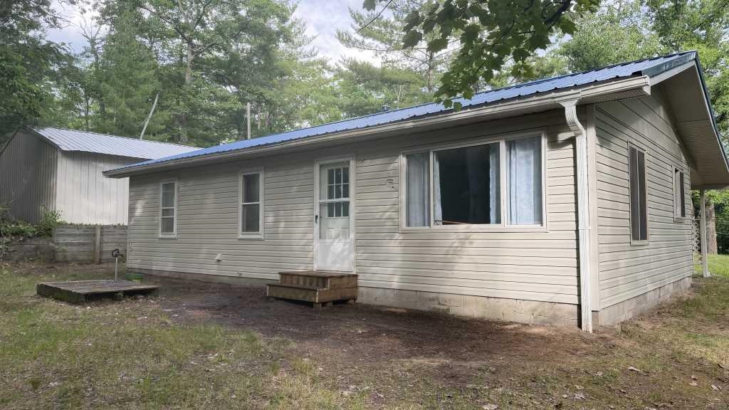 14054 W Pointe Road Property Photo 6