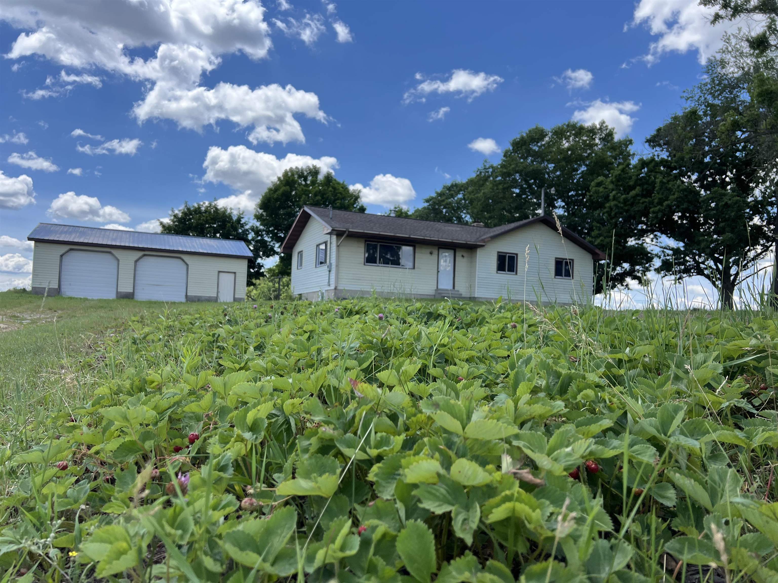 11499 W Fremont Road Property Photo 1
