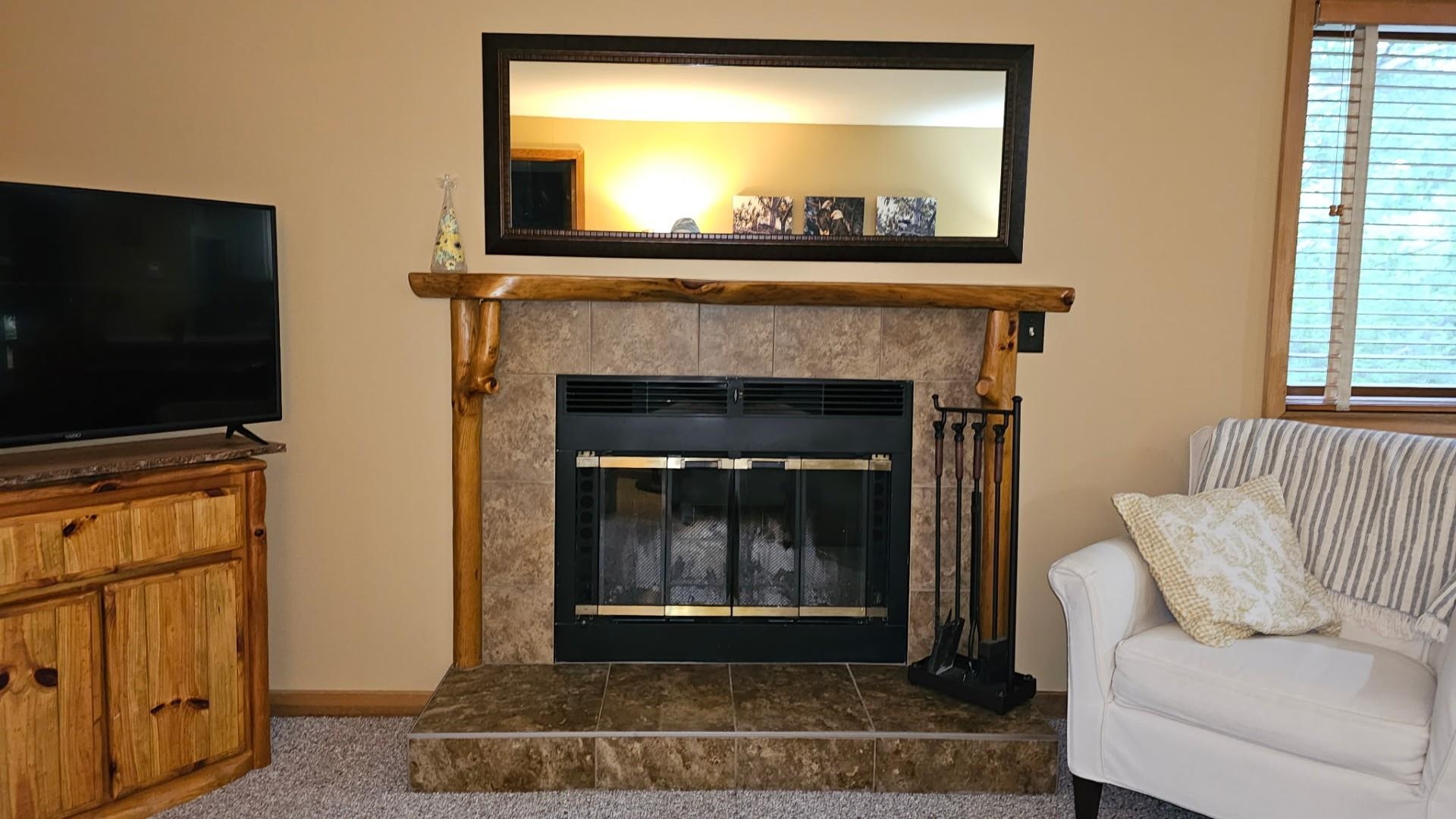 6865 Pinebrook Drive Property Photo 3