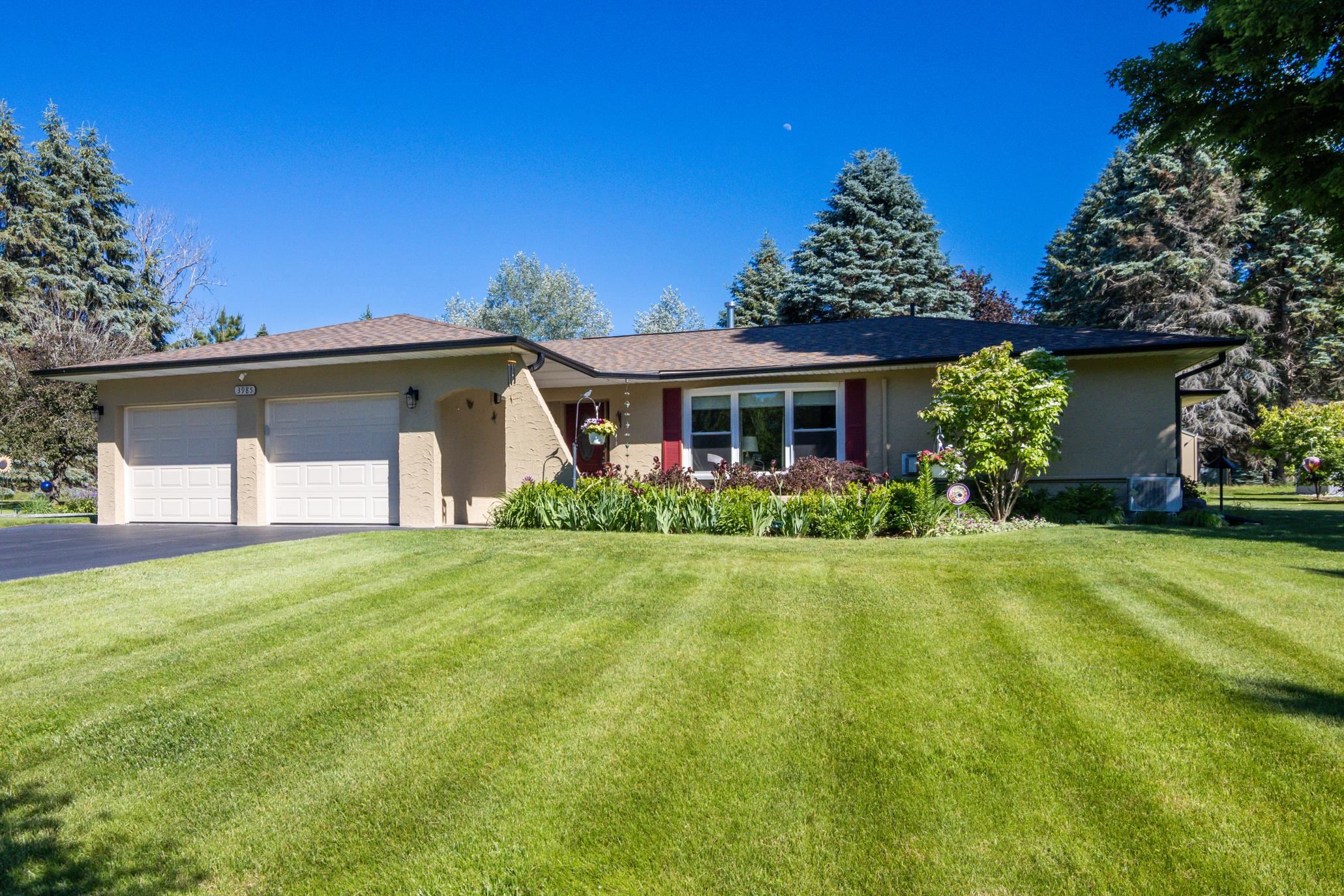 3985 Cedar Lane