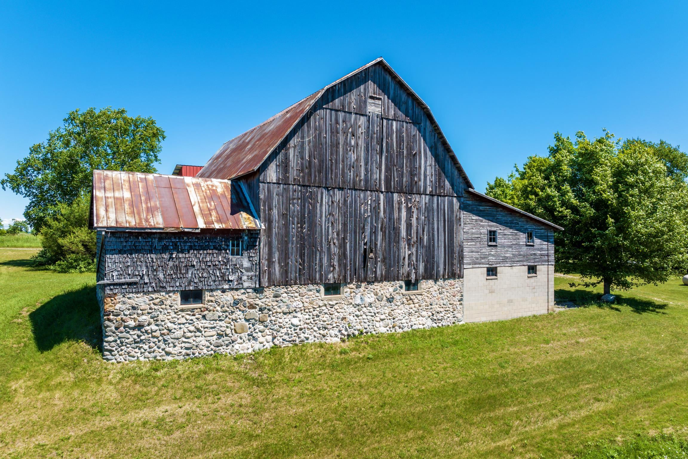 12924 Mclachlan Road Property Photo 1