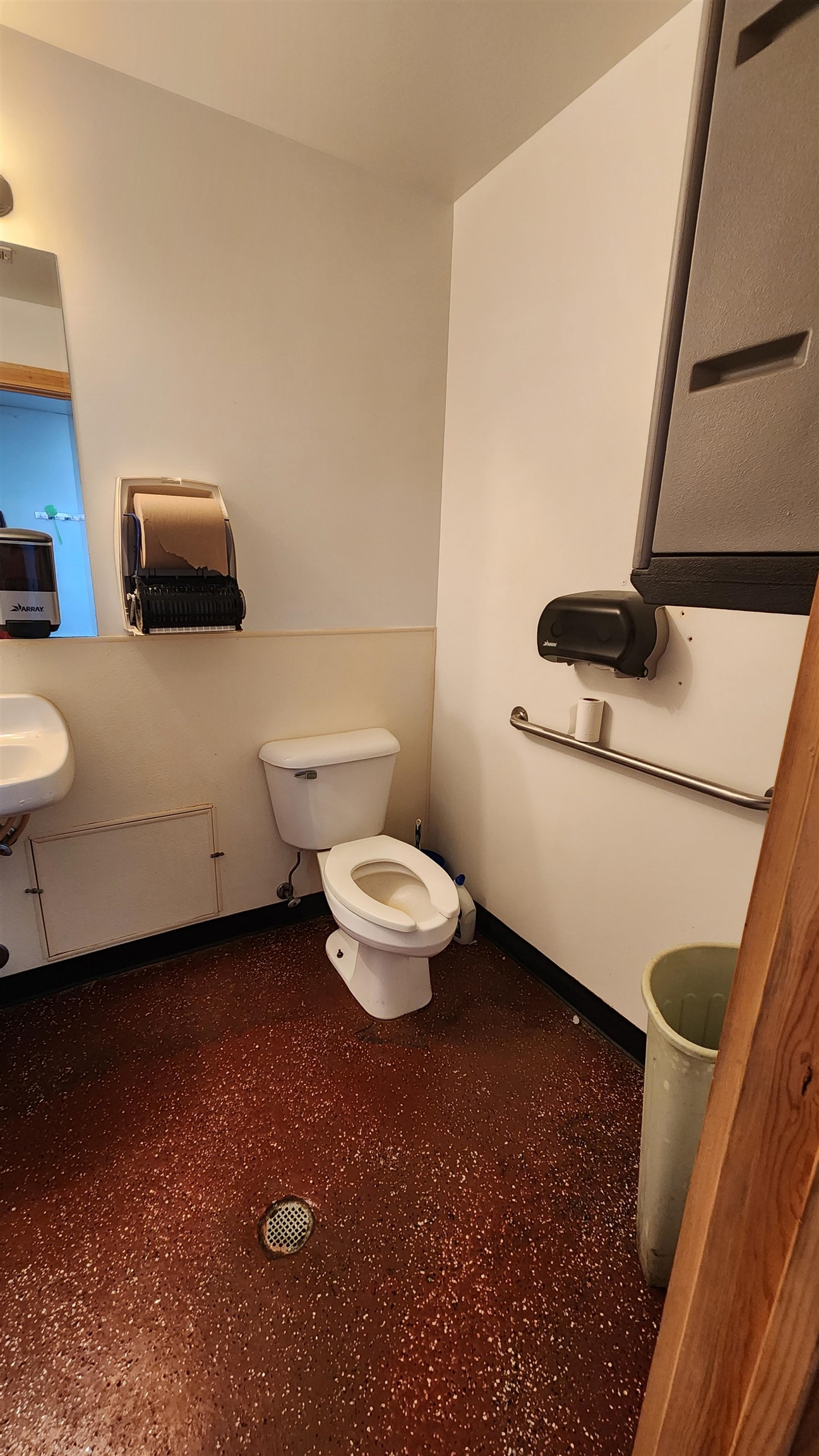 115 Ames Street Property Photo 17