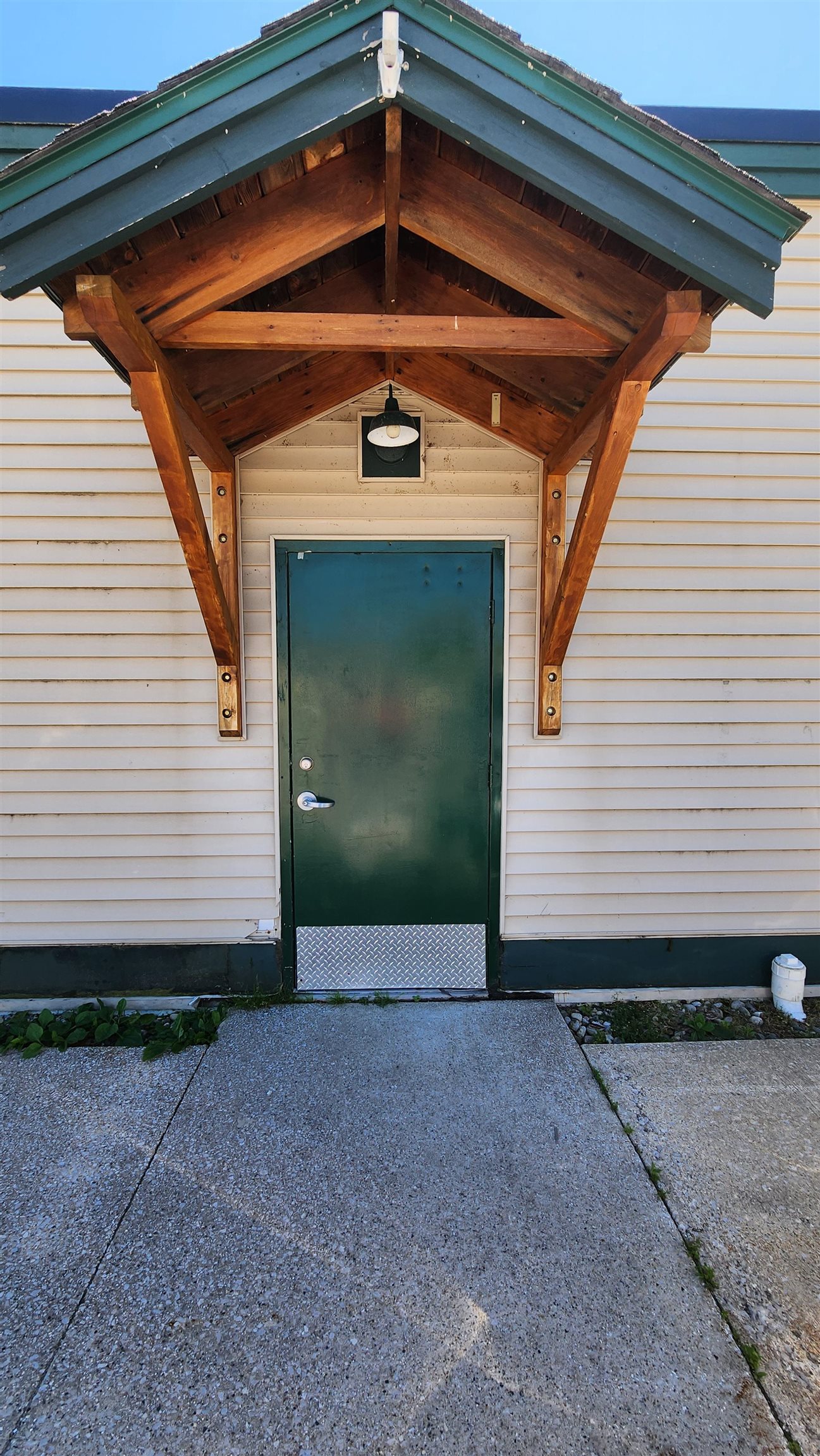115 Ames Street Property Photo 18