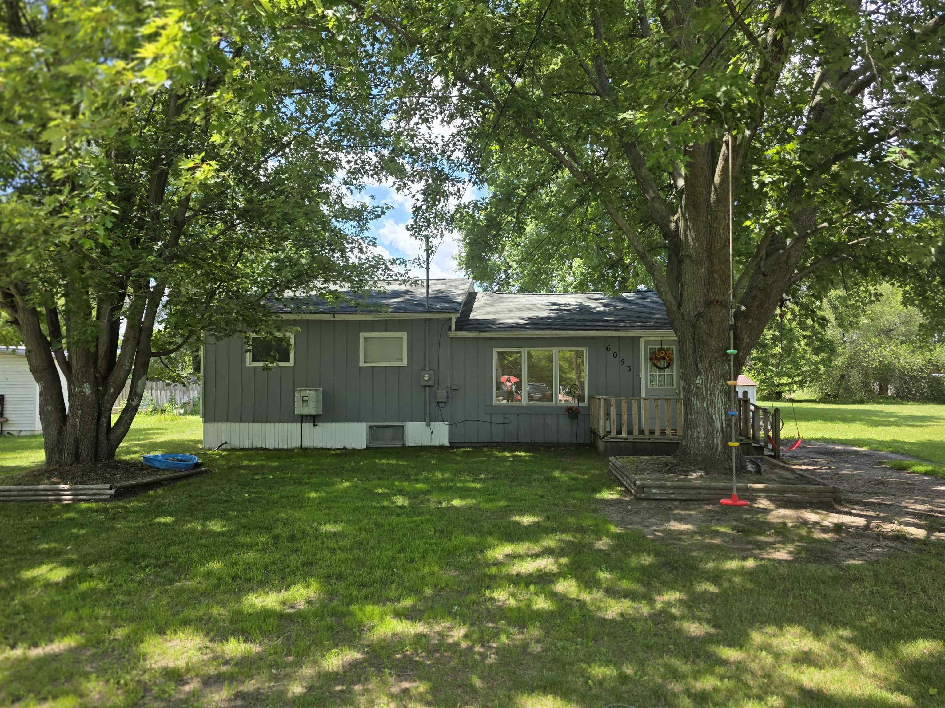 6053 Nw Mill Property Photo 2