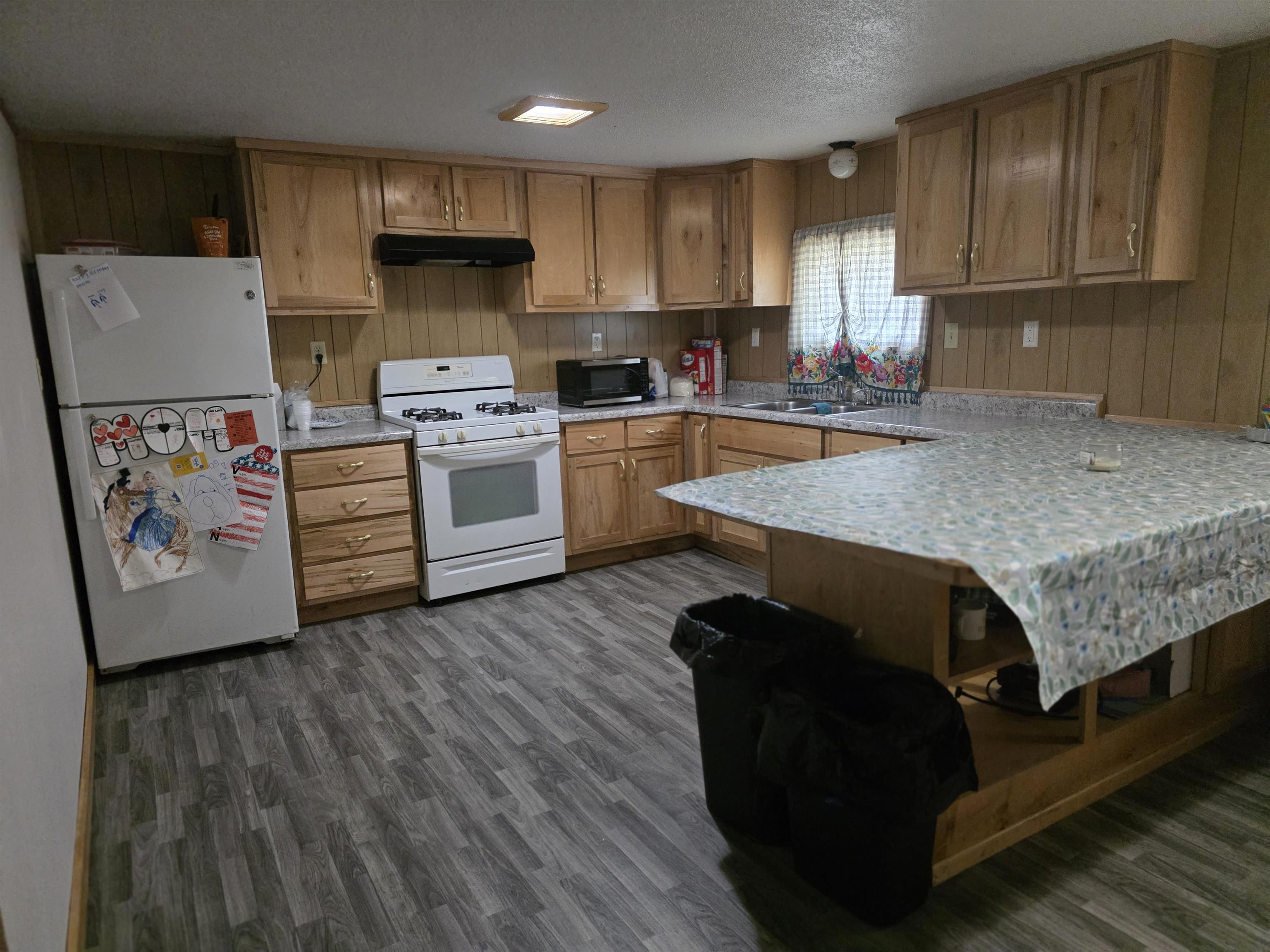 6053 Nw Mill Property Photo 3