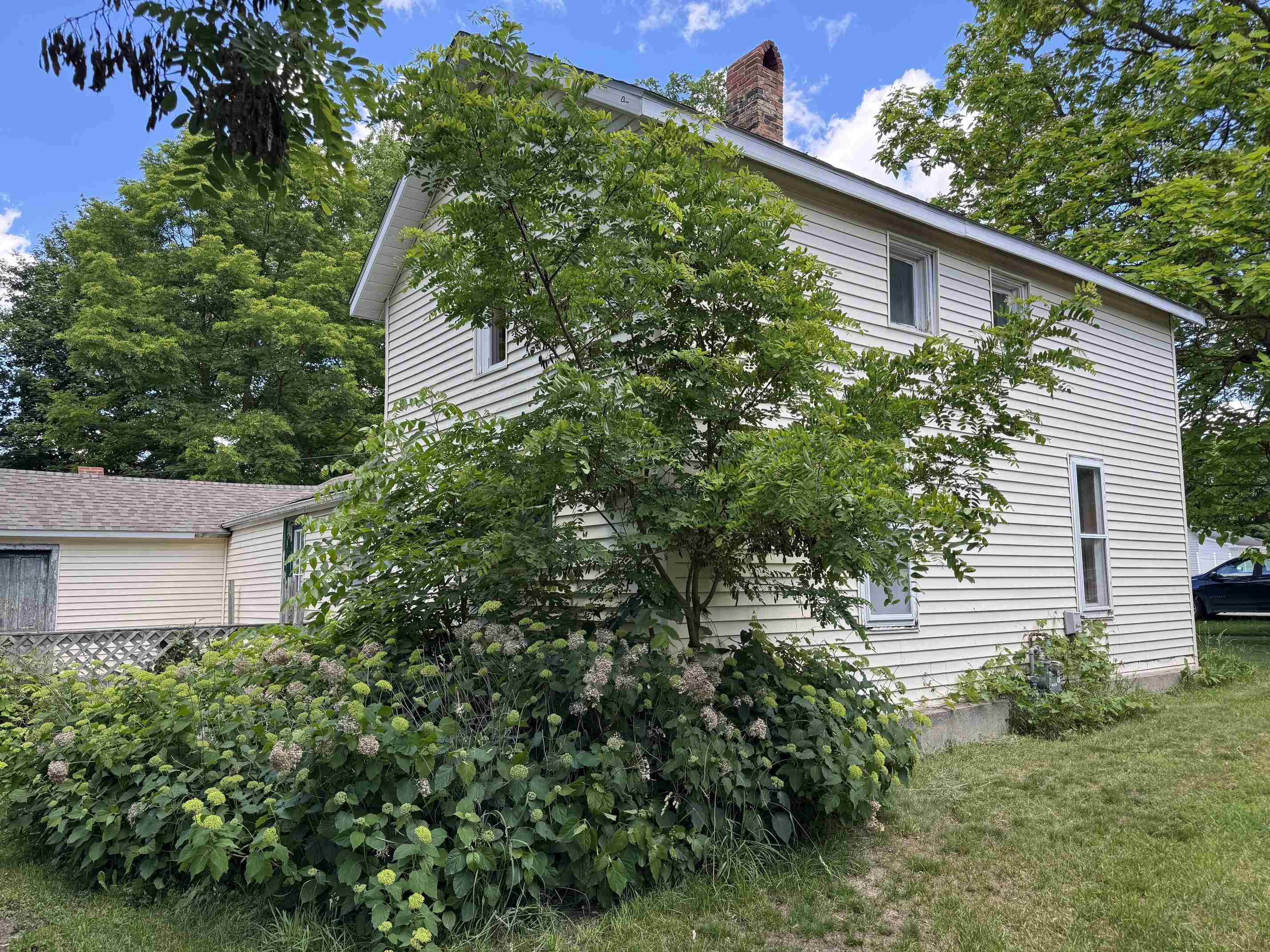 225 N Hayes Street Property Photo 20