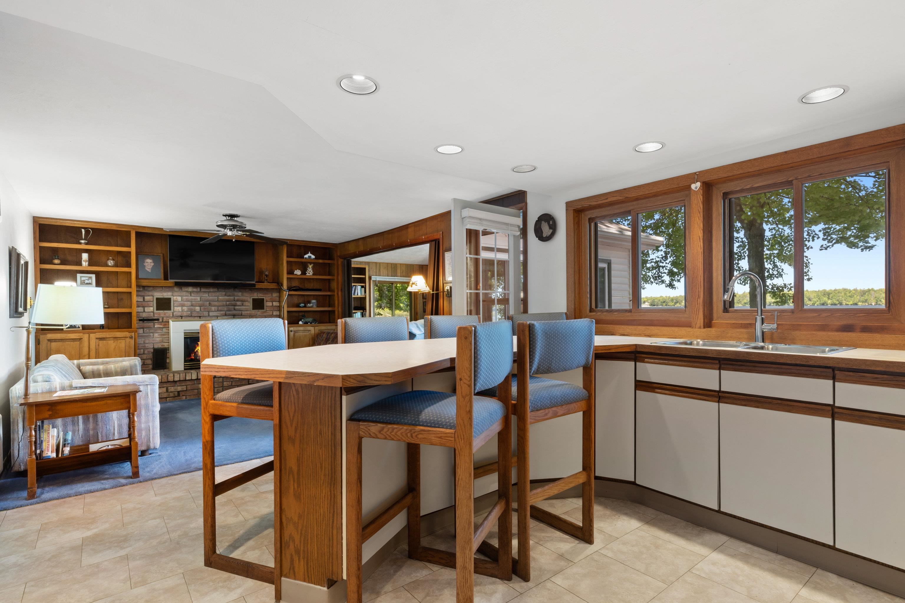 4871 Lakeview Drive Property Photo 19