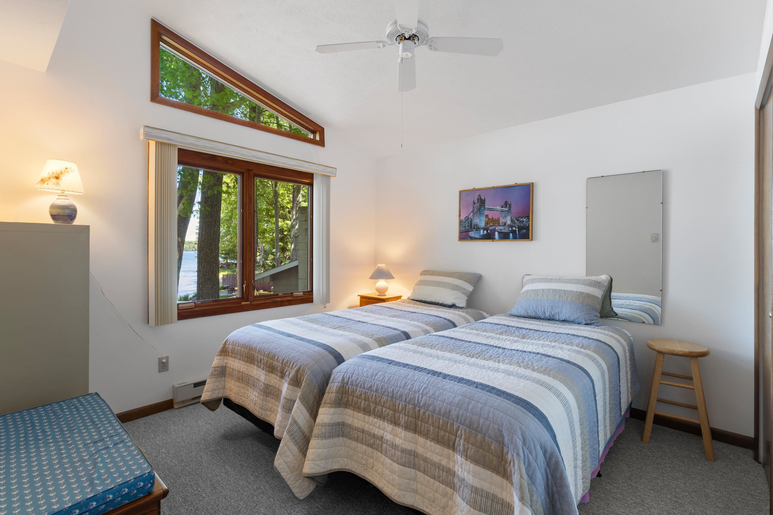 4871 Lakeview Drive Property Photo 31