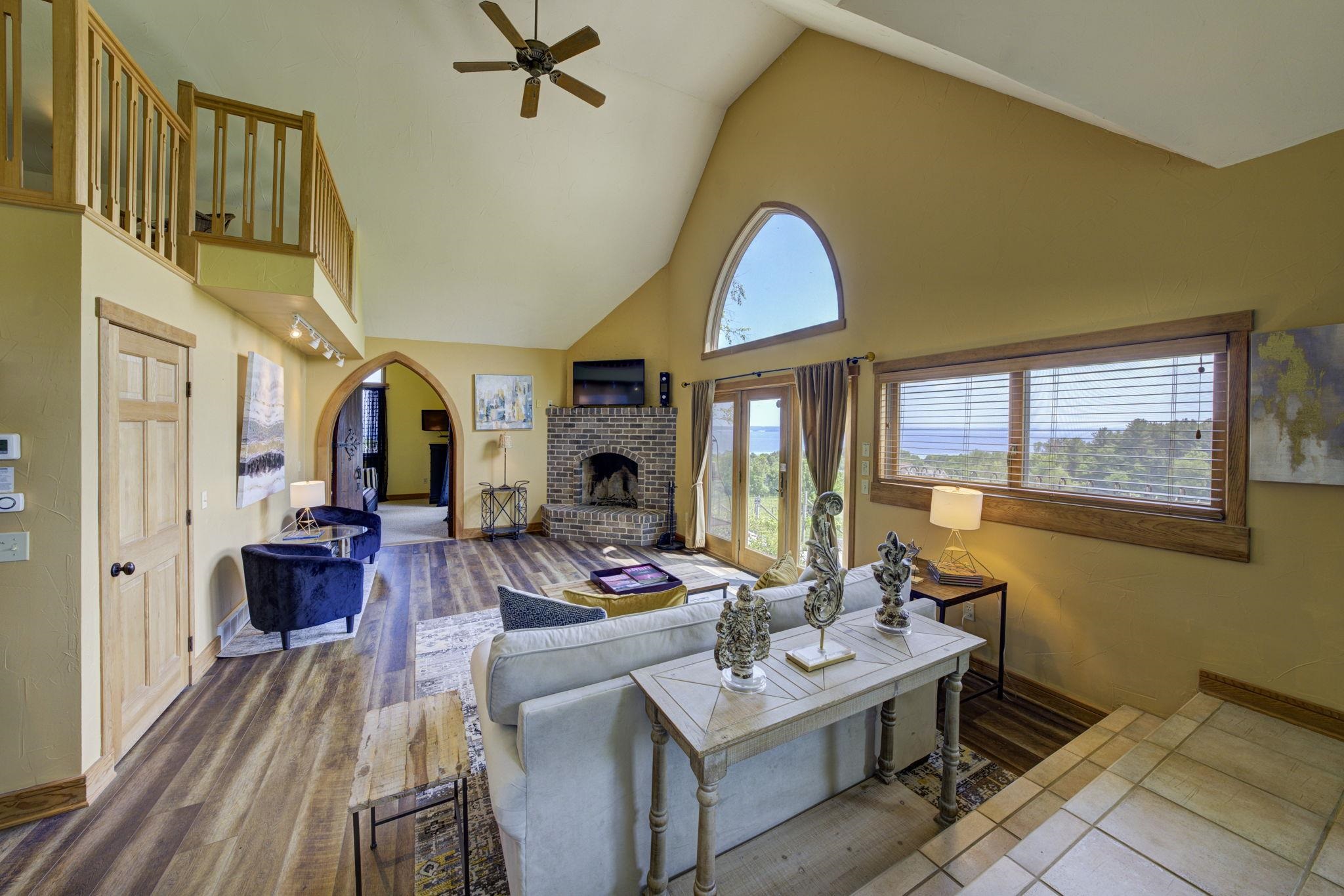 10702 E Hilltop Road Property Photo 22