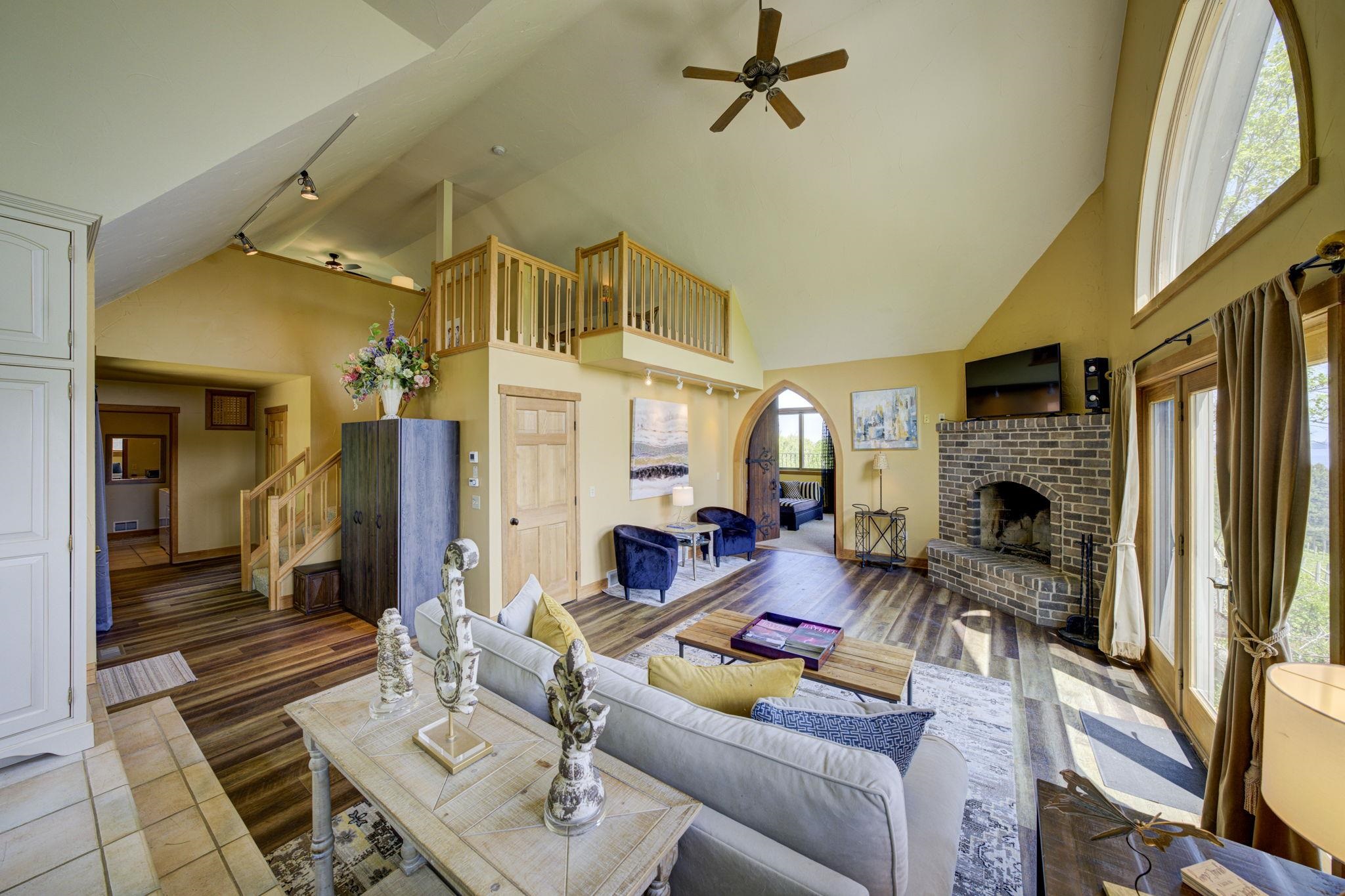 10702 E Hilltop Road Property Photo 23