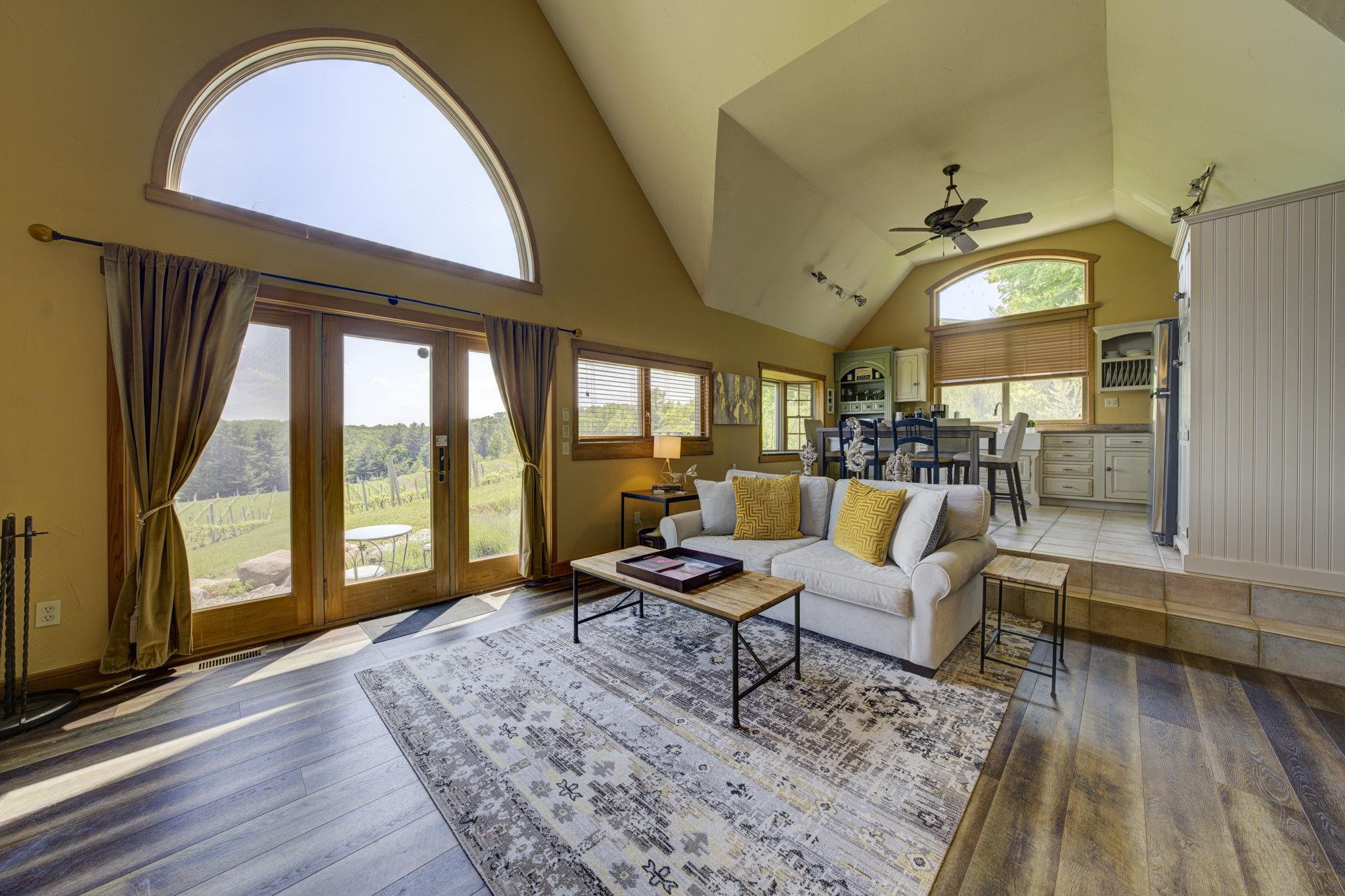 10702 E Hilltop Road Property Photo 25