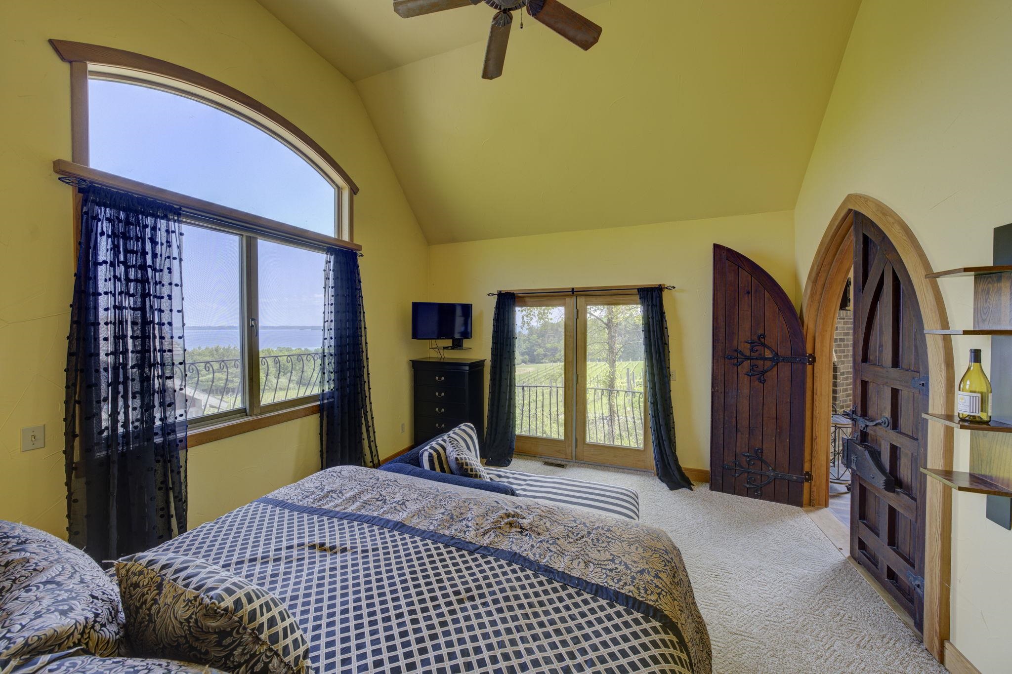 10702 E Hilltop Road Property Photo 31