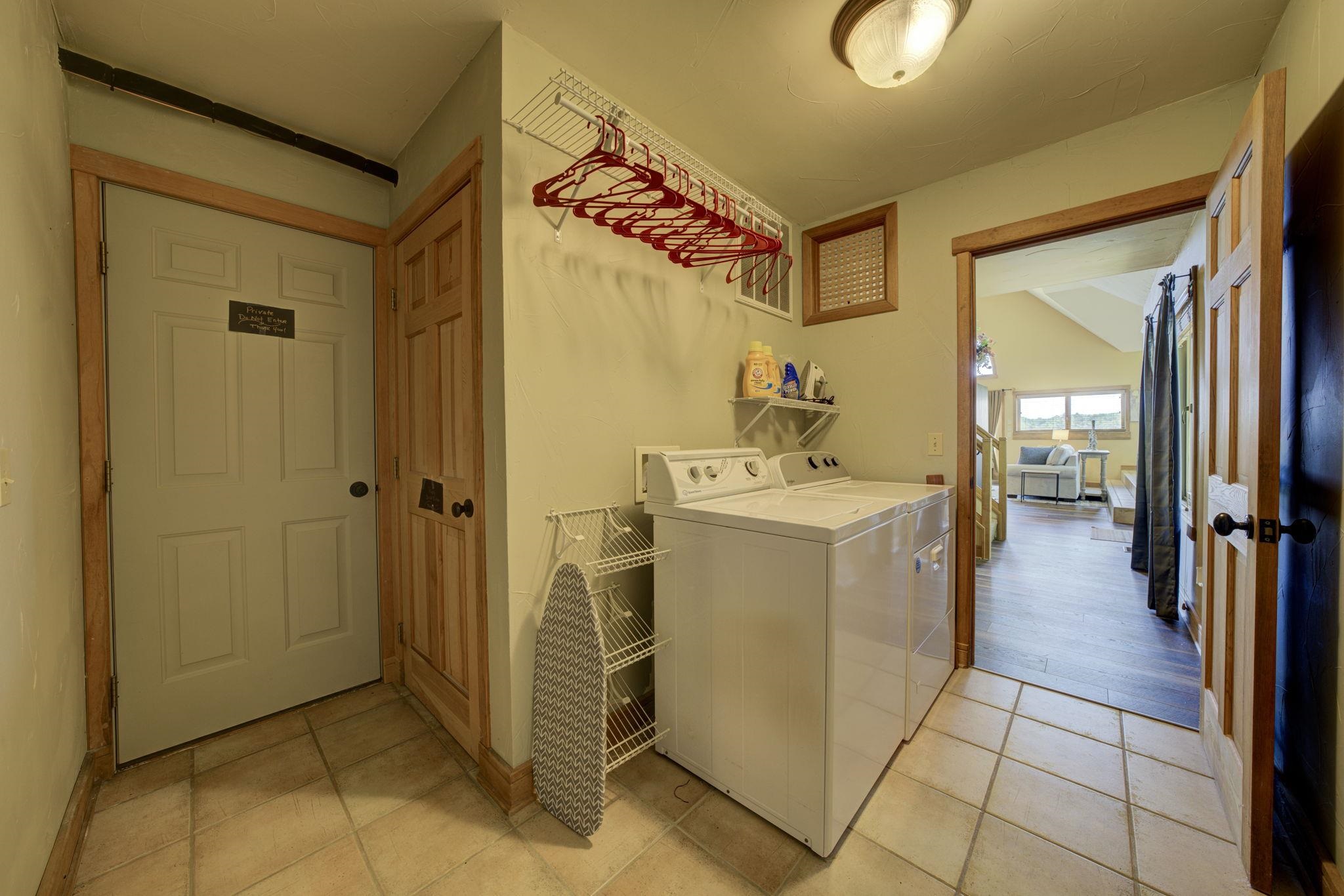 10702 E Hilltop Road Property Photo 40