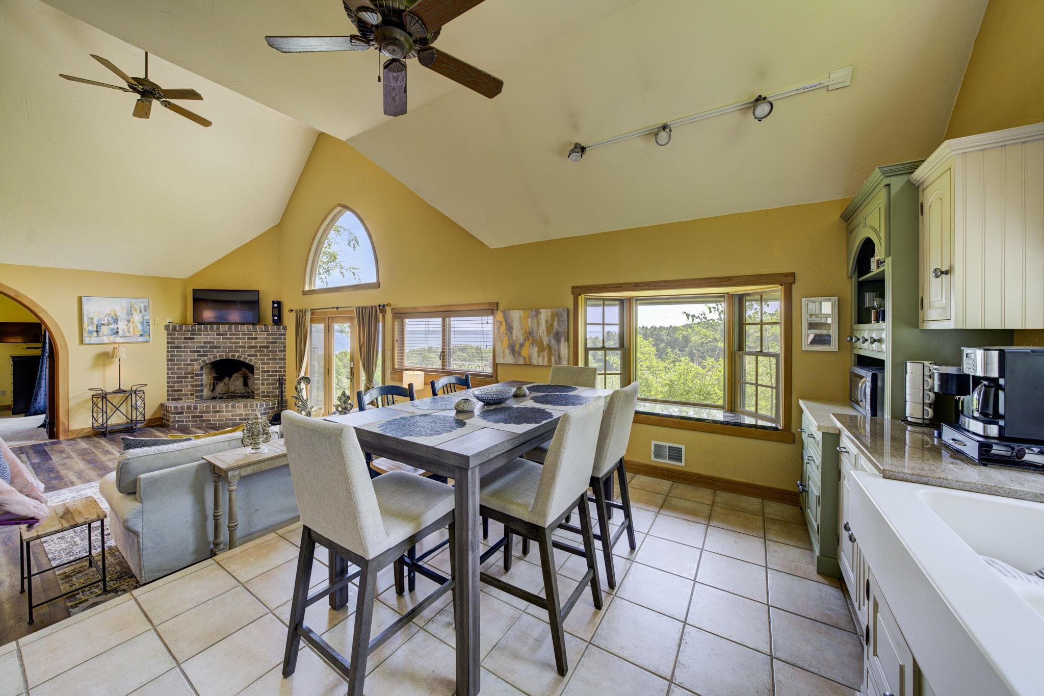 10702 E Hilltop Road Property Photo 20