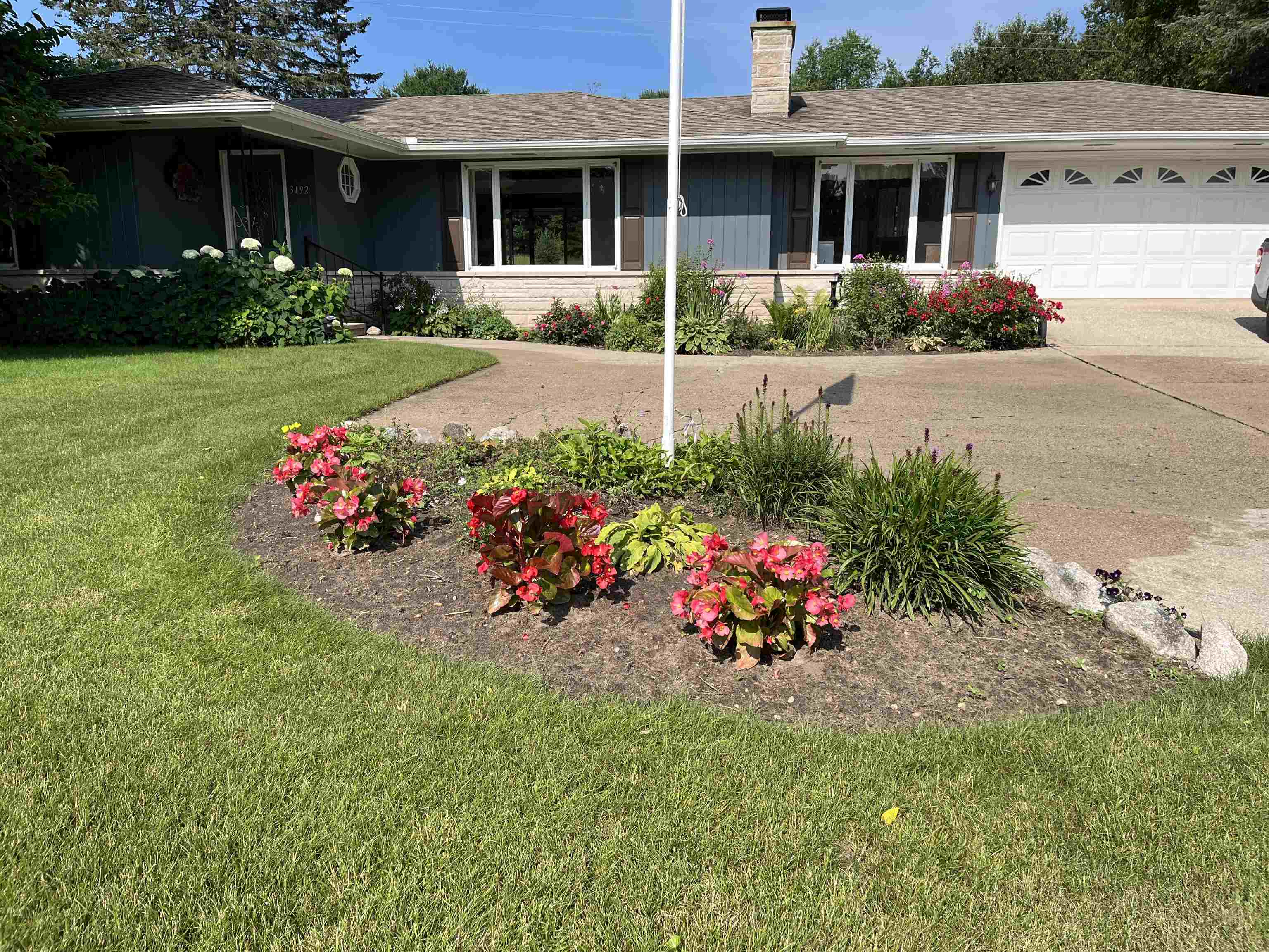 3192 S M-88 Property Photo 1