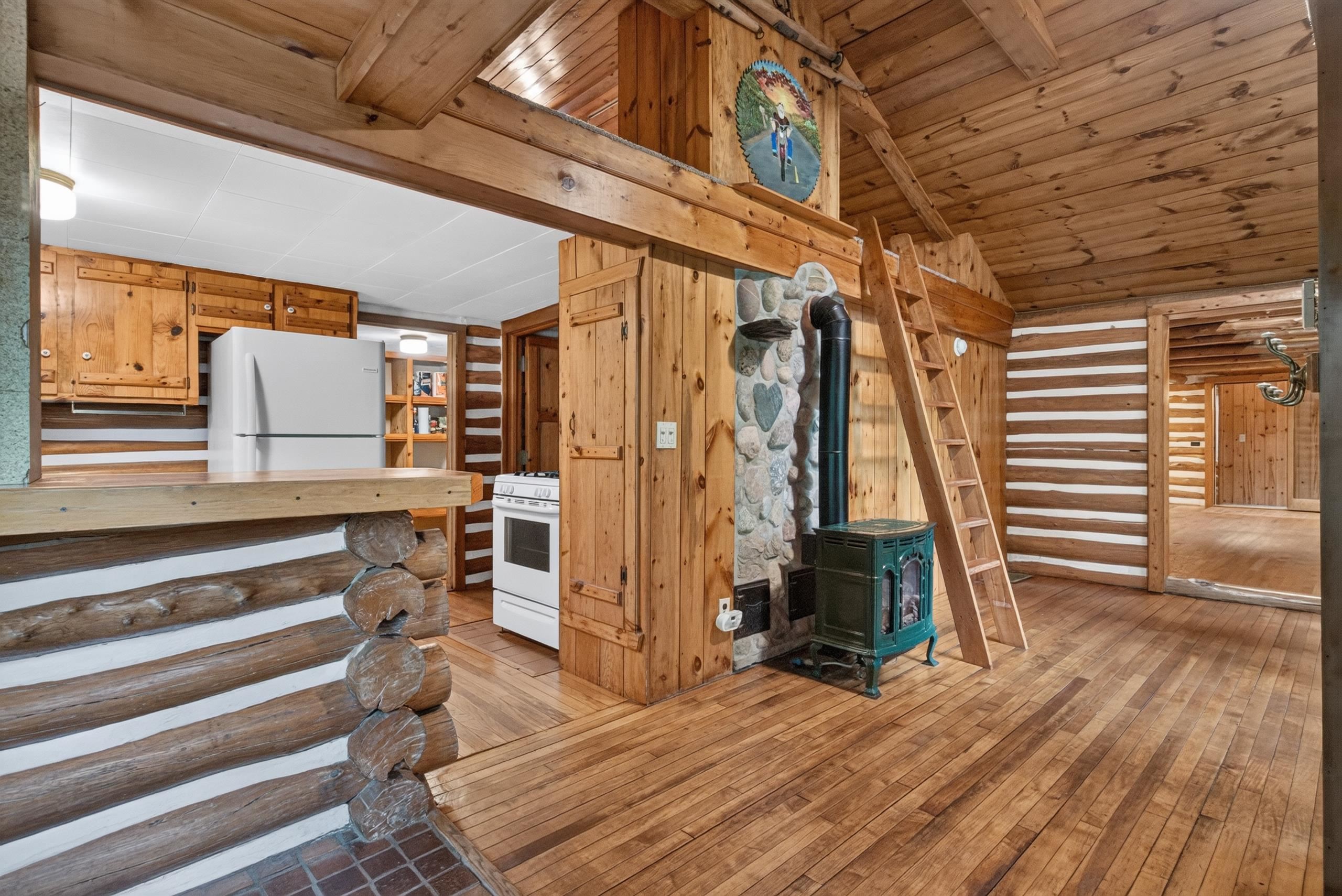 5885 Cedar Valley Road Property Photo 6