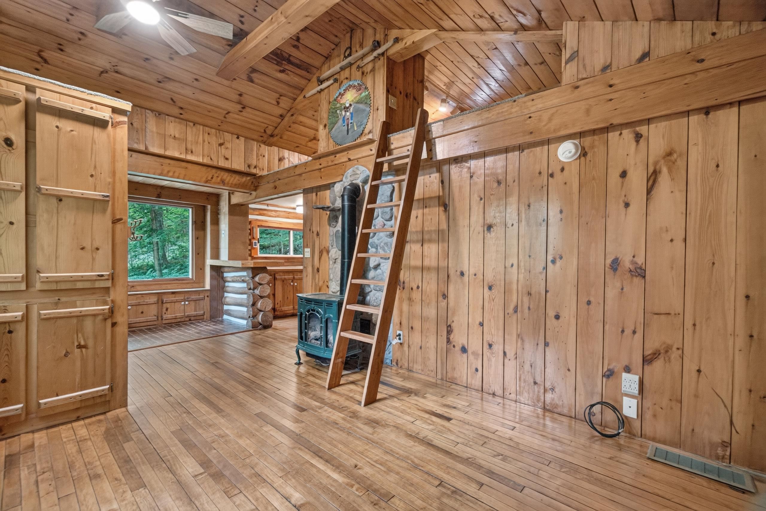 5885 Cedar Valley Road Property Photo 9