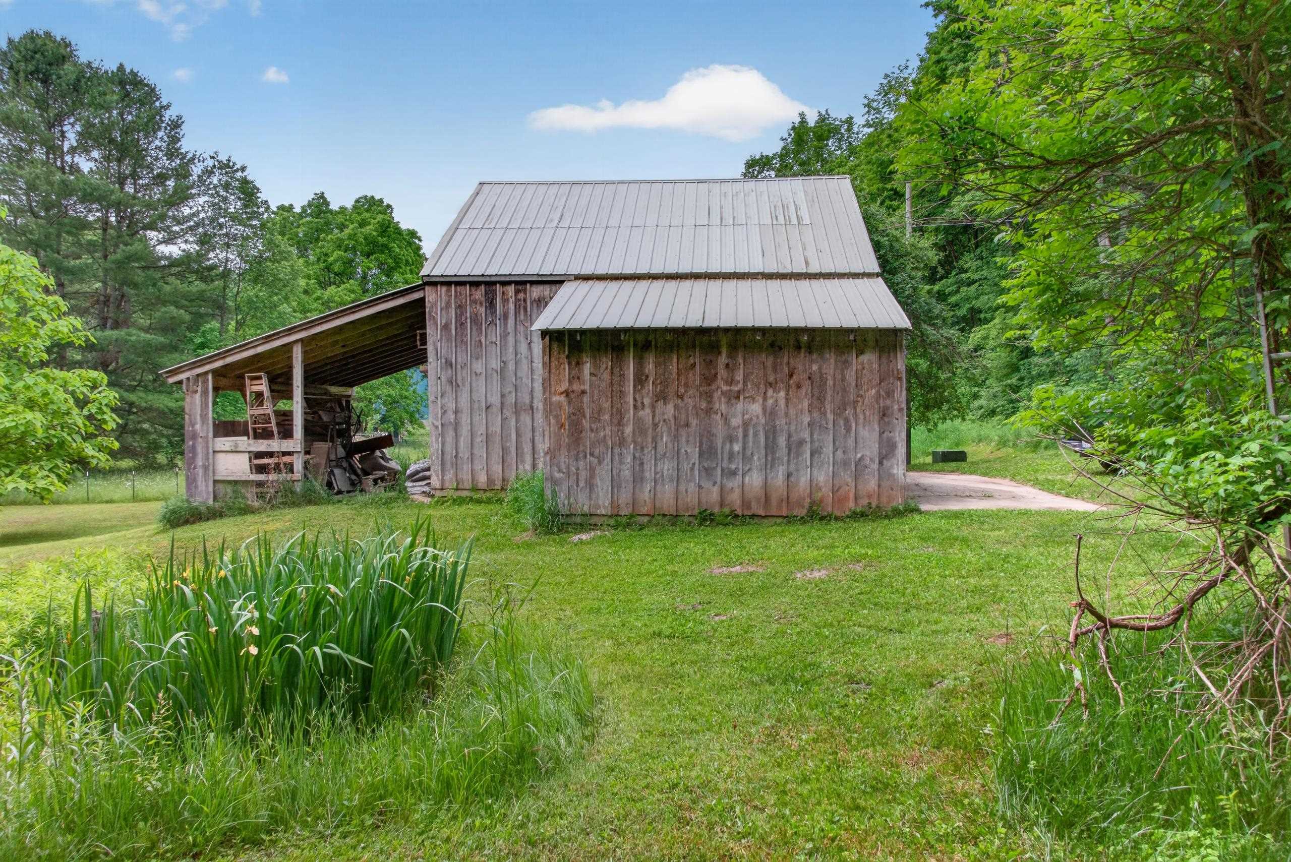 5885 Cedar Valley Road Property Photo 36