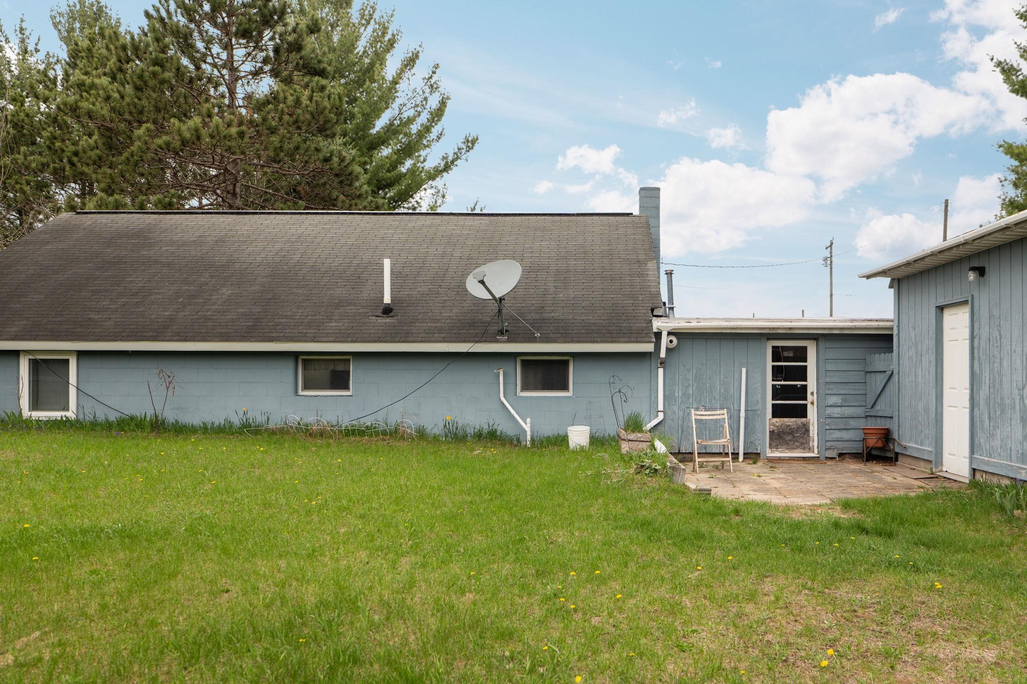 5257 Vance Road Property Photo 9