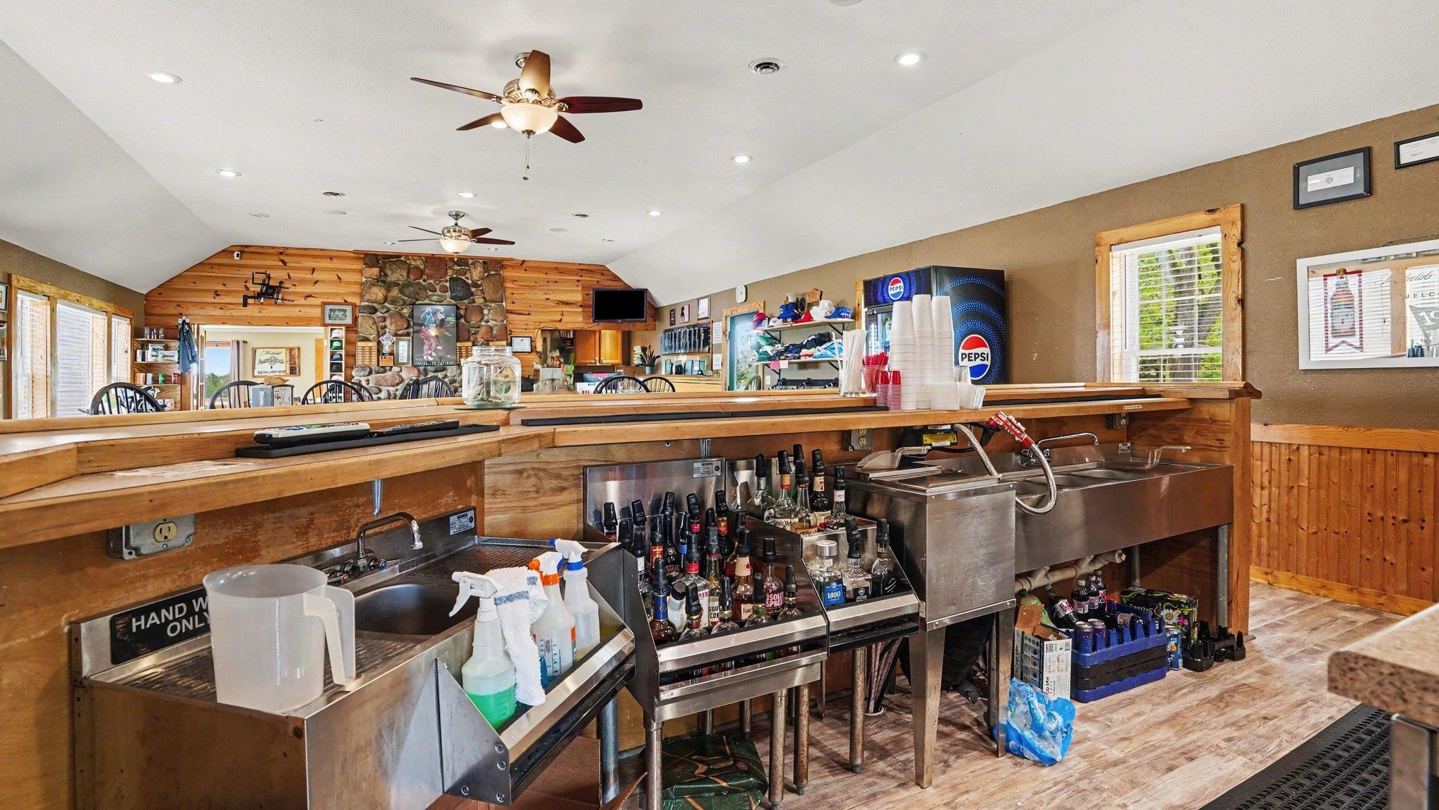 1508 N State Road Property Photo 9