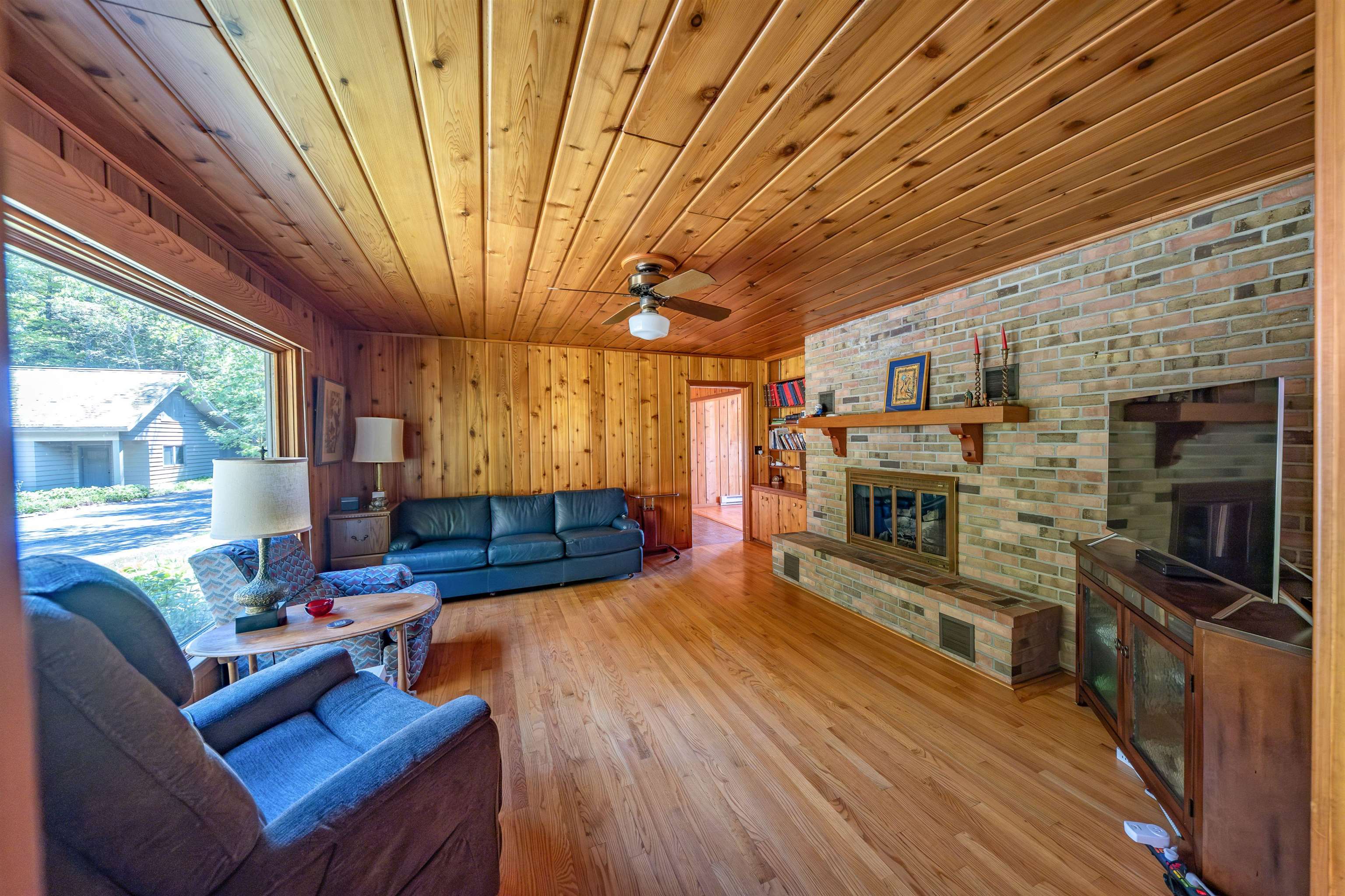 5254 N Manitou Trail Property Photo 9