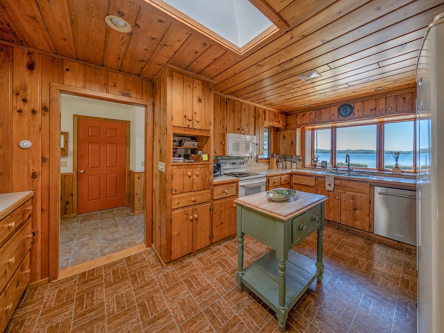 5254 N Manitou Trail Property Photo 12