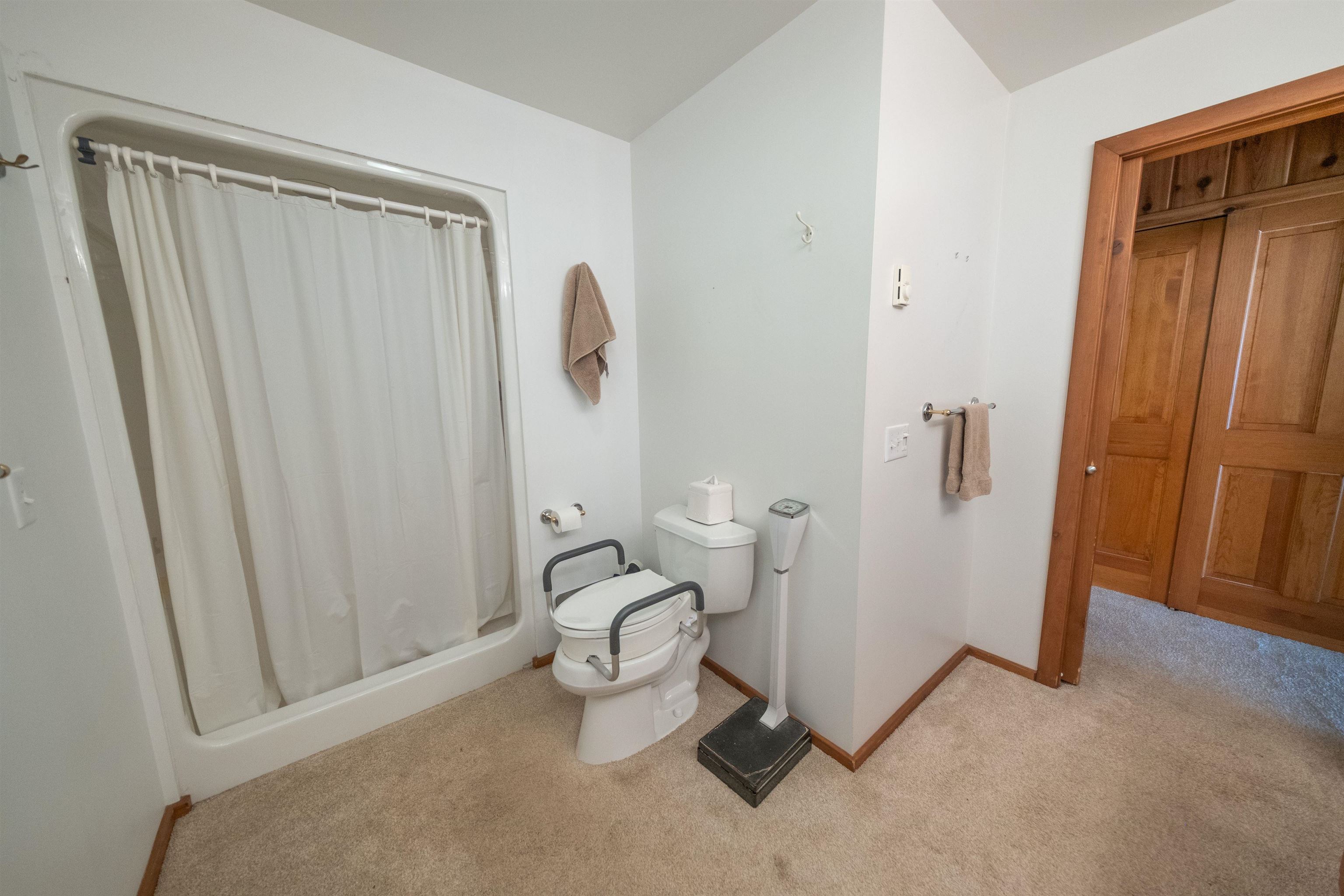 5254 N Manitou Trail Property Photo 24