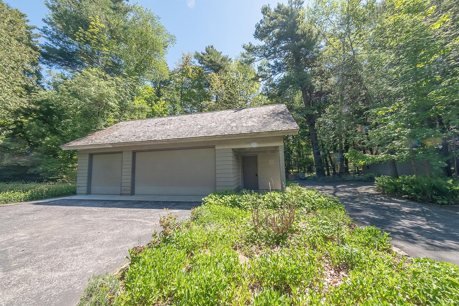 5254 N Manitou Trail Property Photo 35